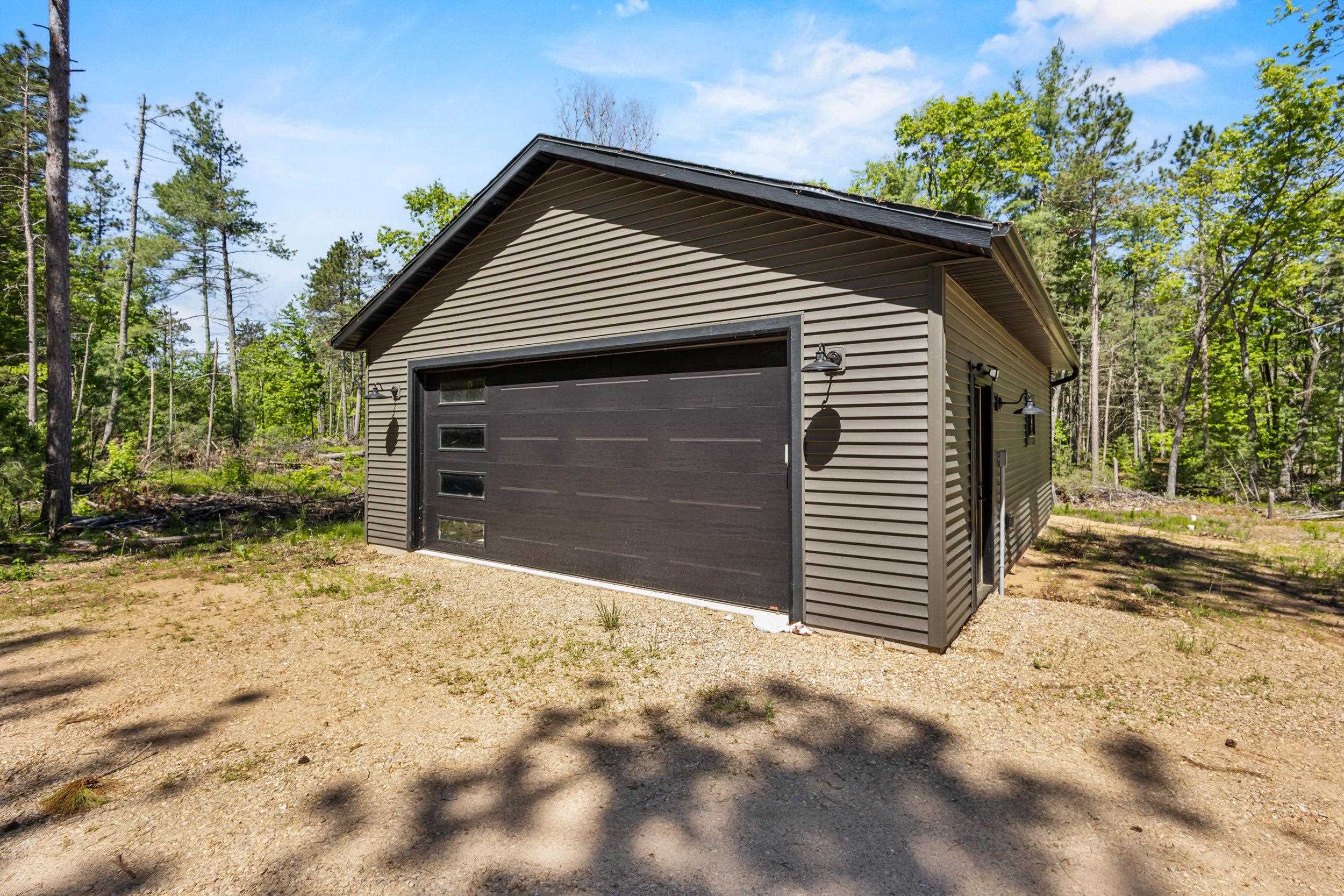 Keshena, Wisconsin, 54135, United States, 5 Bedrooms Bedrooms, ,3 BathroomsBathrooms,Residential,For Sale,2019973