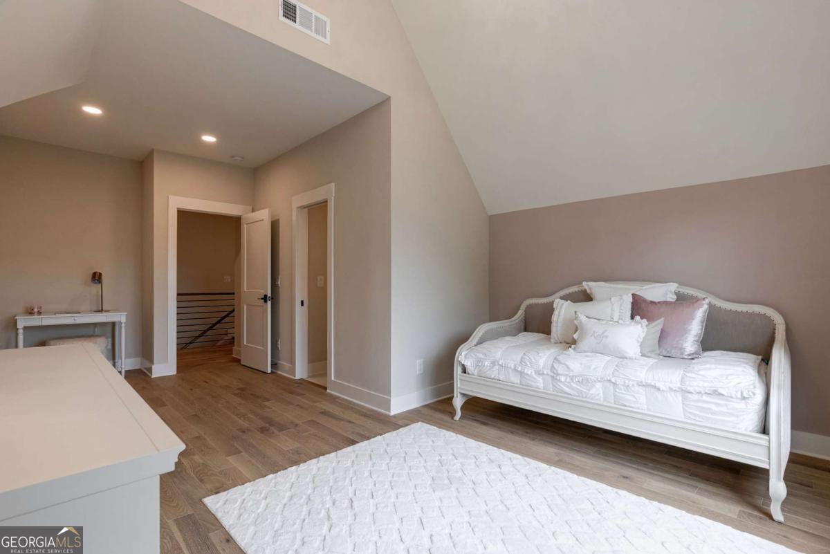 Monroe, Georgia, 30656, United States, 5 Bedrooms Bedrooms, ,5 BathroomsBathrooms,Residential,For Sale,1792838