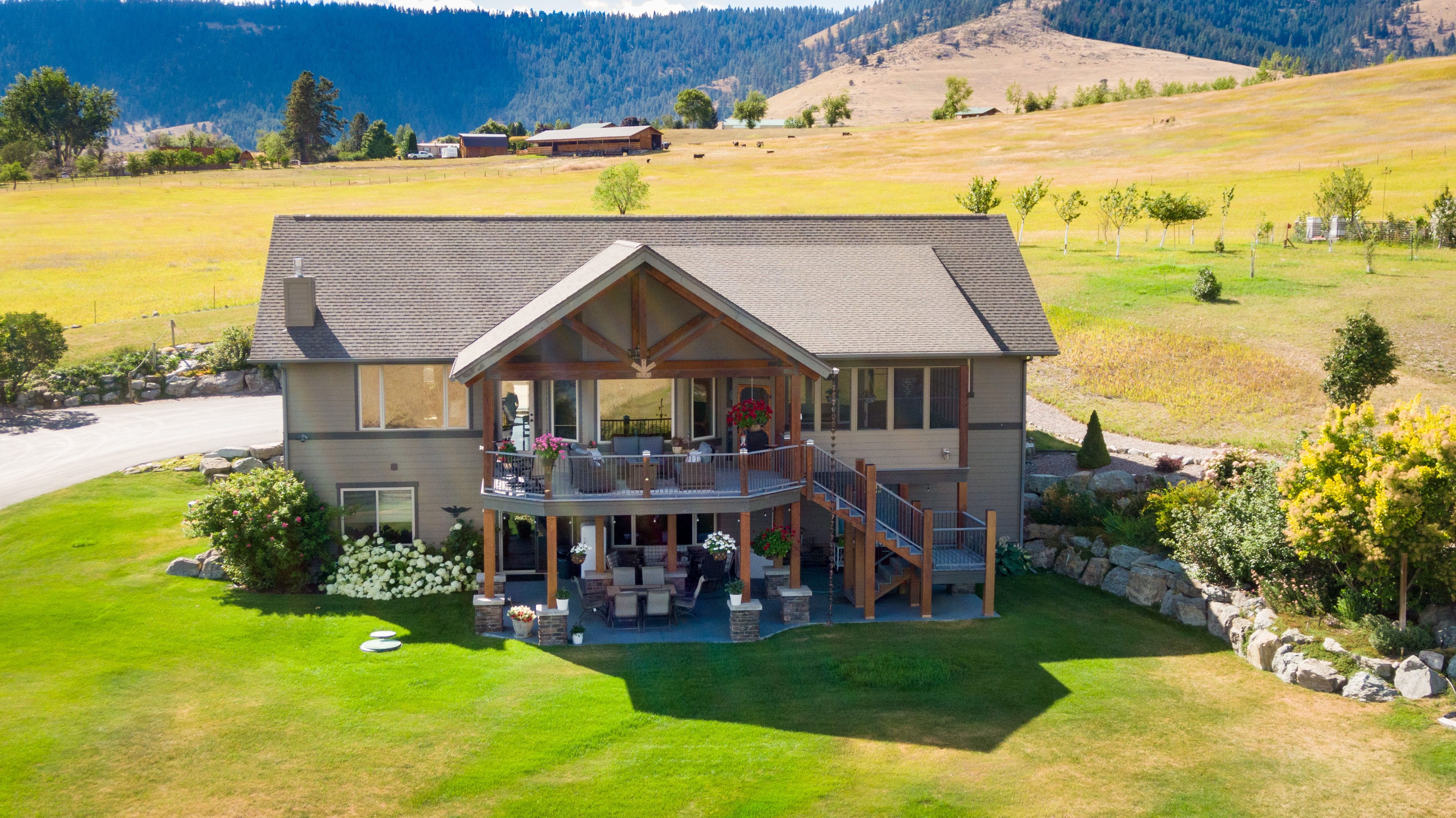 Polson, Montana, 59860, United States, 4 Bedrooms Bedrooms, ,4 BathroomsBathrooms,Residential,For Sale,1900793