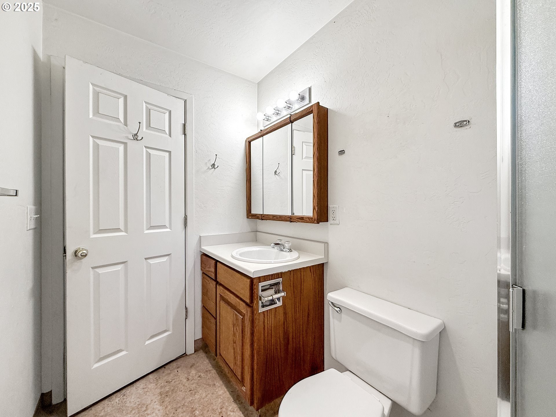 Brookings, Oregon, 97415, United States, ,Residential,For Sale,1983700