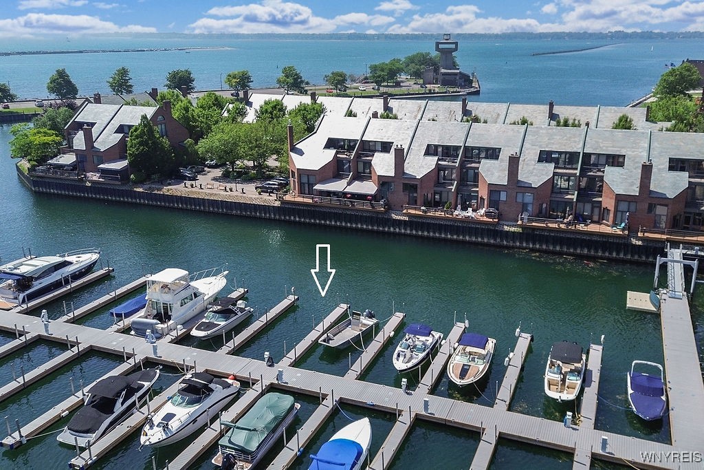 Buffalo, New York, 14202, United States, 3 Bedrooms Bedrooms, ,3 BathroomsBathrooms,Residential,For Sale,1976135