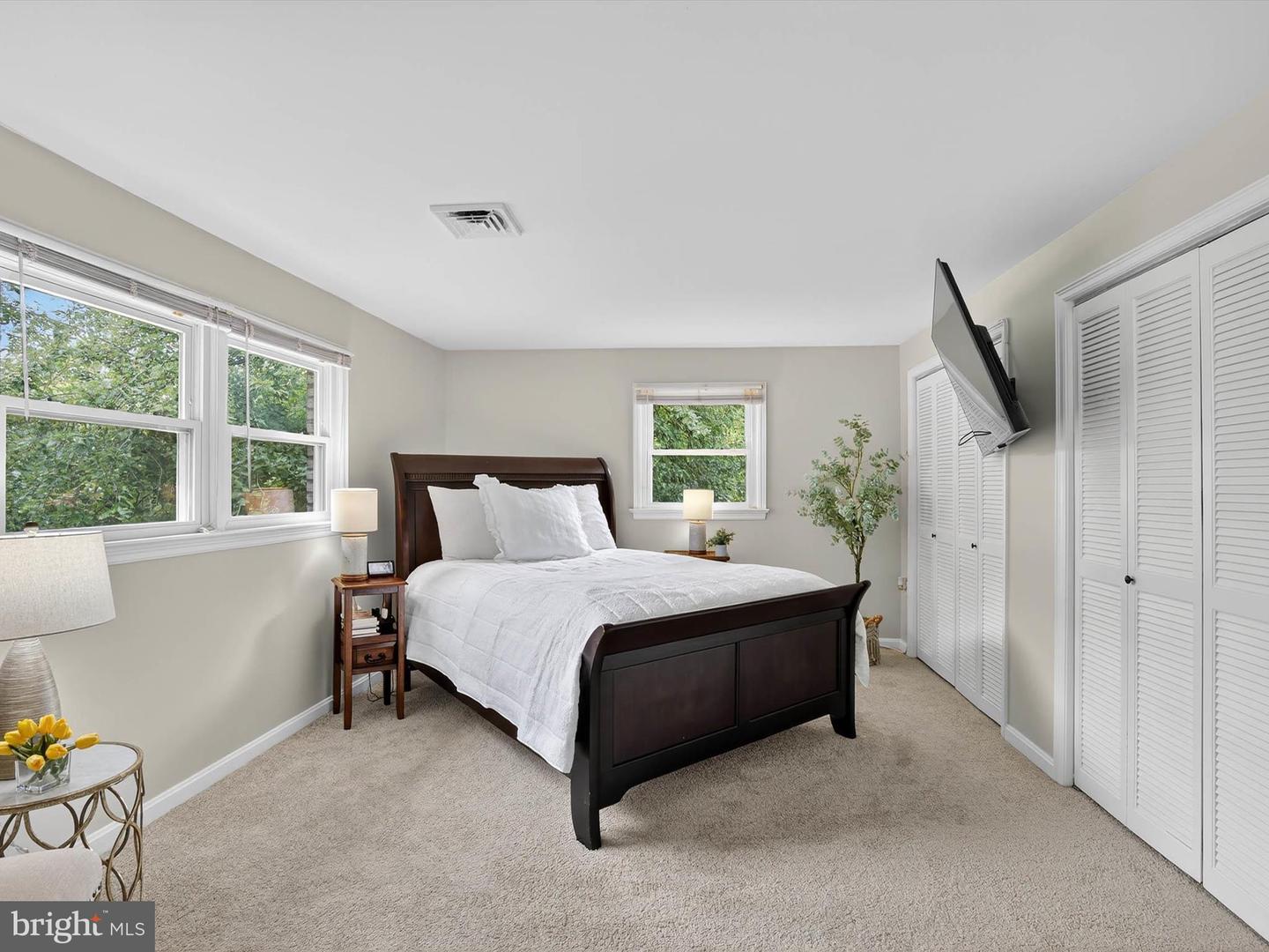 Lancaster, Pennsylvania, 17601, United States, 4 Bedrooms Bedrooms, ,3 BathroomsBathrooms,Residential,For Sale,2003108