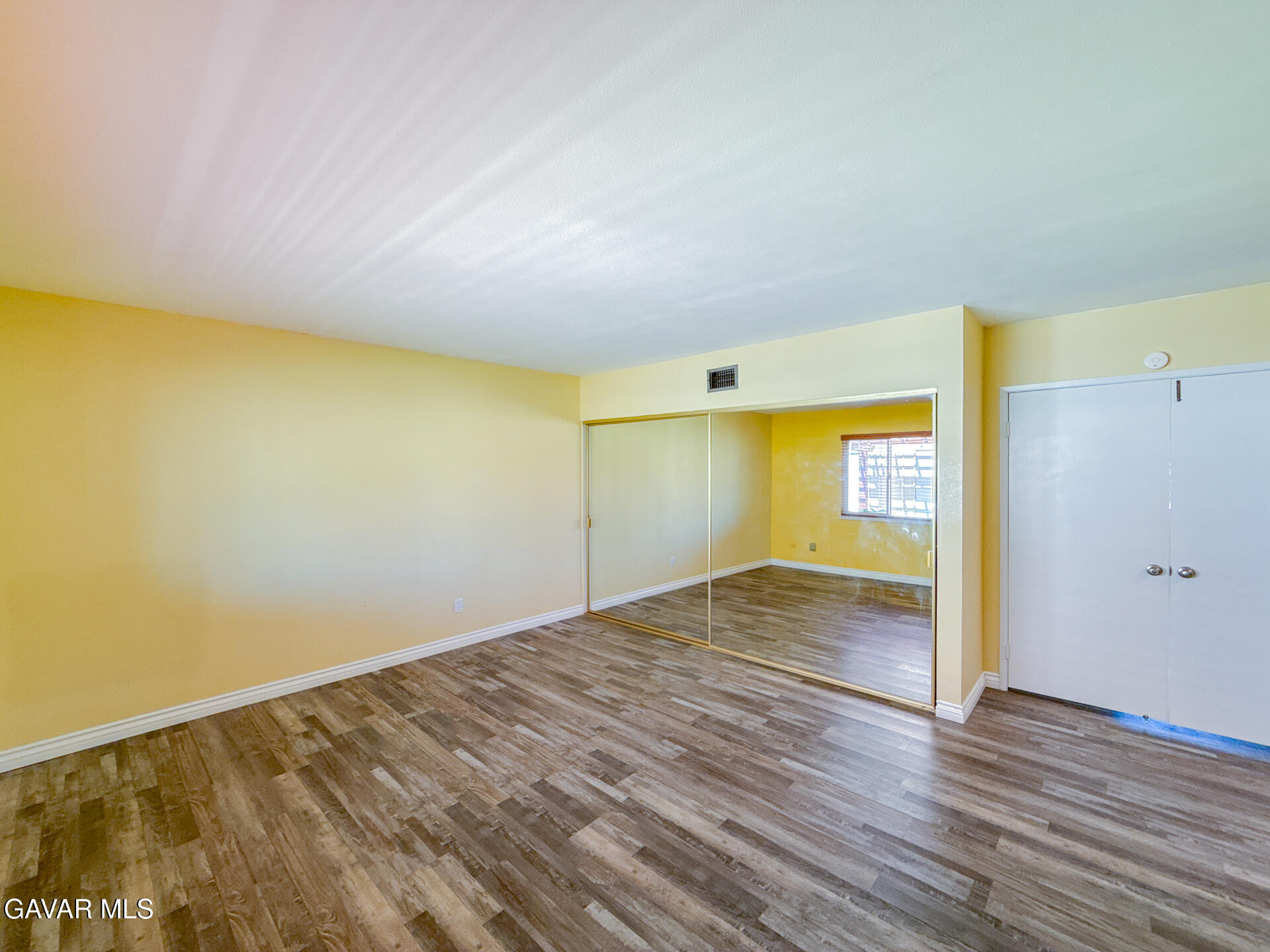 Palmdale, California, 93550, United States, 4 Bedrooms Bedrooms, ,2 BathroomsBathrooms,Residential,For Sale,2028325