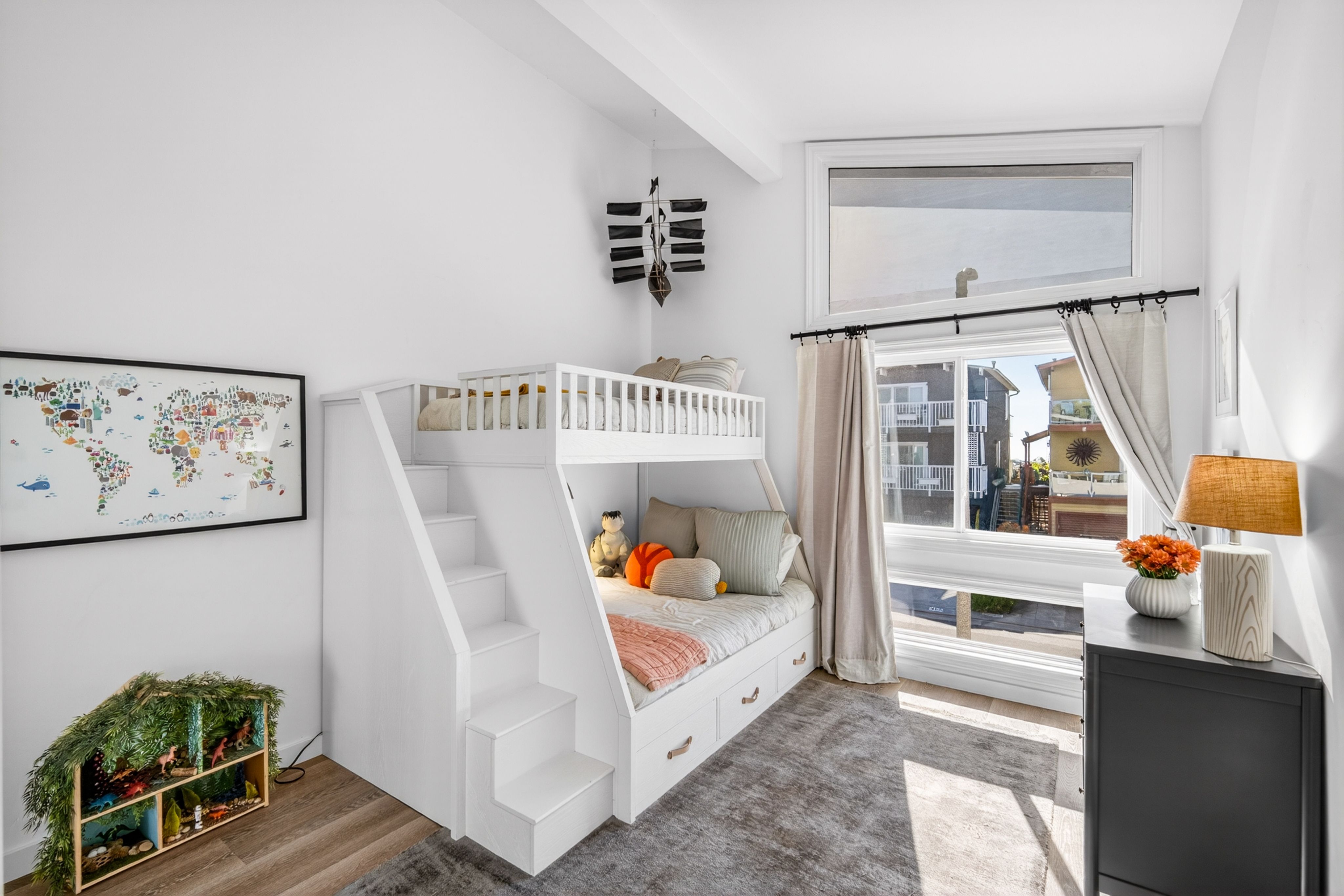  956 Tia Juana Street, Laguna Beach, CA 92651 - 物件實景