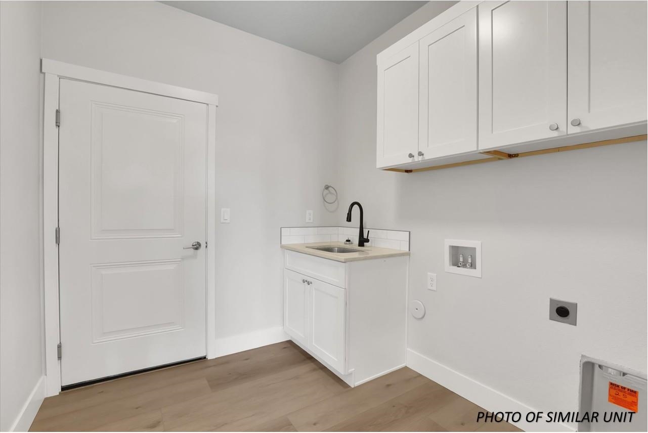 Deer Park, Washington, 99006, United States, 3 Bedrooms Bedrooms, ,2 BathroomsBathrooms,Residential,For Sale,1840974