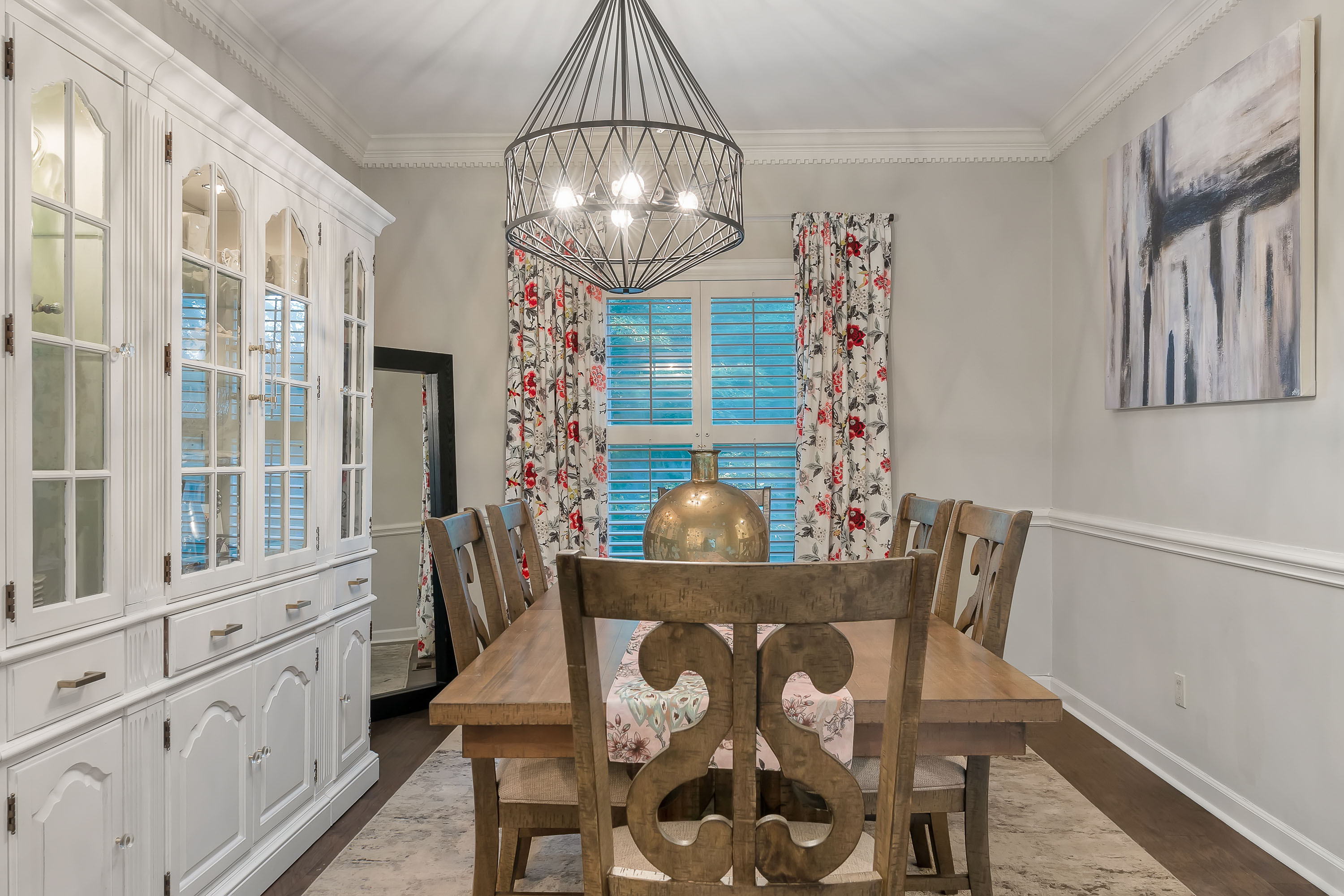 Jonesboro, Arkansas, 72401, United States, 4 Bedrooms Bedrooms, ,4 BathroomsBathrooms,Residential,For Sale,1961843