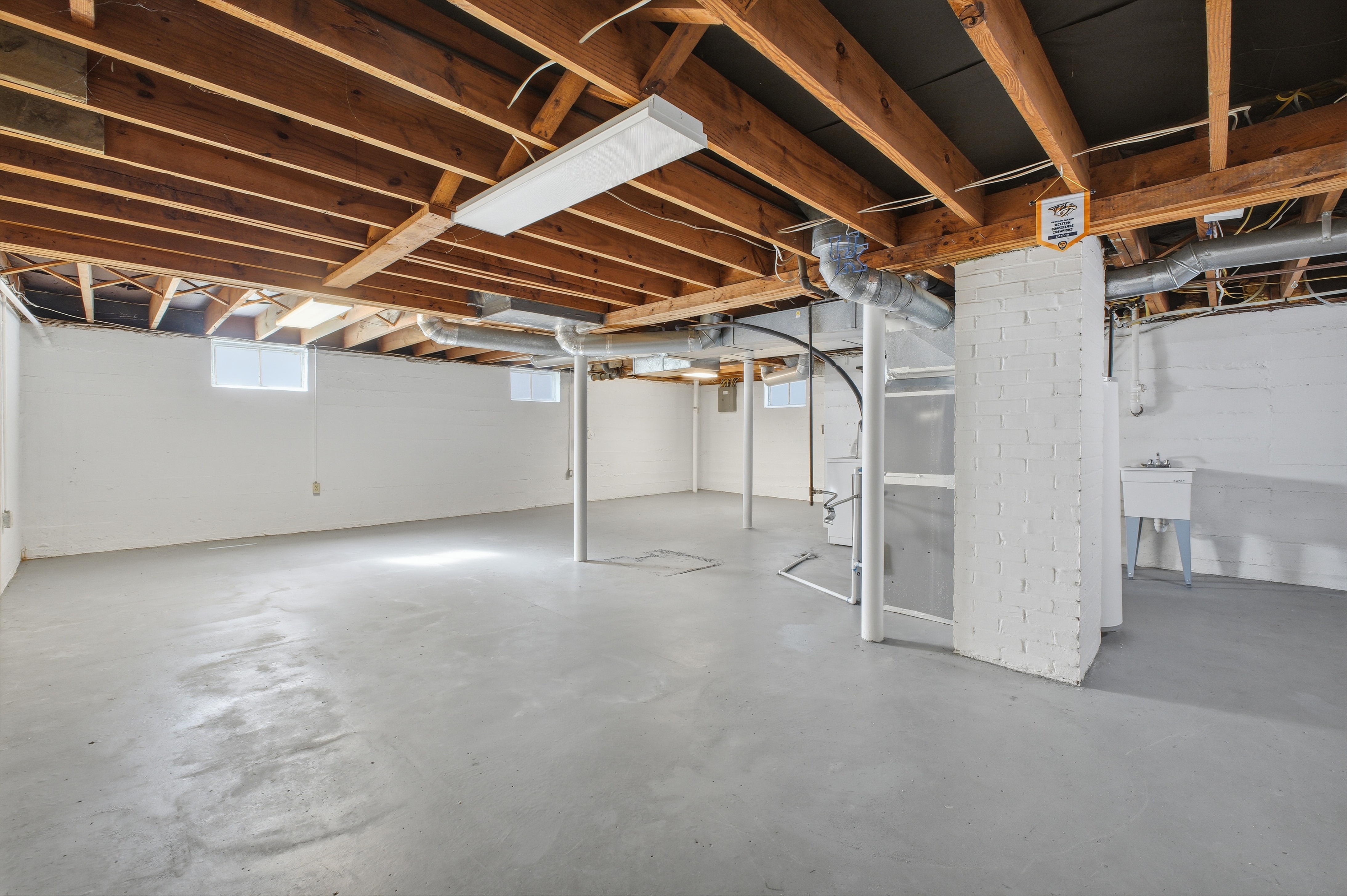  3523 Hycliffe Avenue, Louisville, KY 40207 - 物件實景
