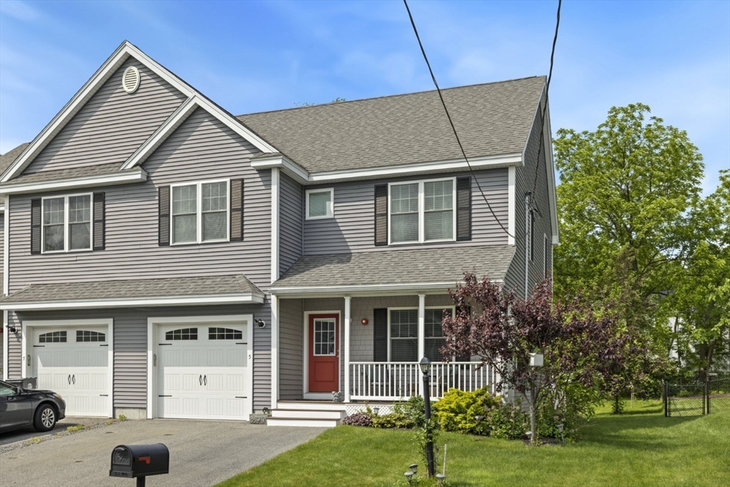 Haverhill, Massachusetts, 01832, United States, 3 Bedrooms Bedrooms, ,3 BathroomsBathrooms,Residential,For Sale,1879402