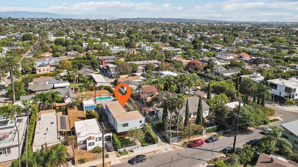 Venice, California, 90291, United States, 4 Bedrooms Bedrooms, ,4 BathroomsBathrooms,Residential,For Sale,1843493
