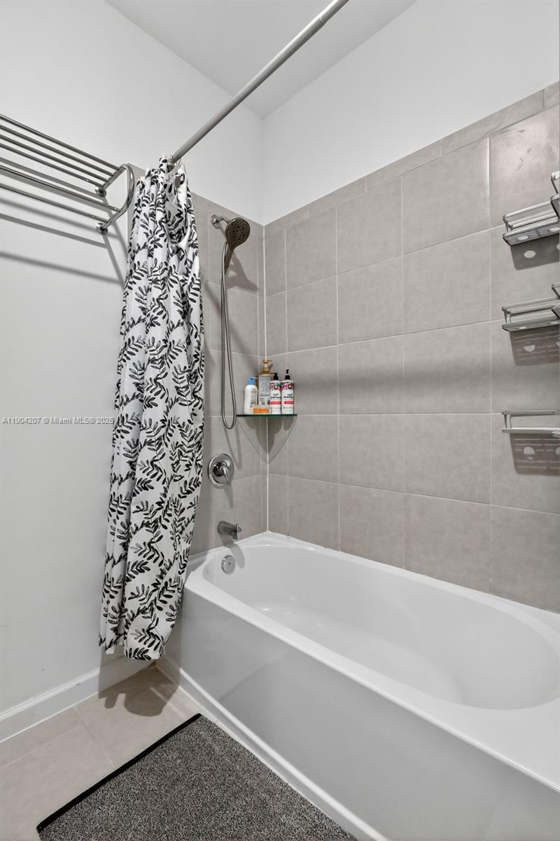 Miami, Florida, 33167, United States, 4 Bedrooms Bedrooms, ,3 BathroomsBathrooms,Residential,For Sale,1987738