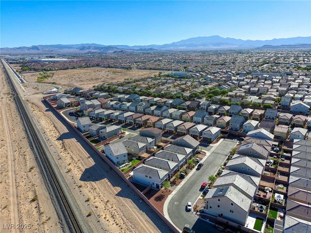 Las Vegas, Nevada, 89139, United States, 4 Bedrooms Bedrooms, ,3 BathroomsBathrooms,Residential,For Sale,1908480