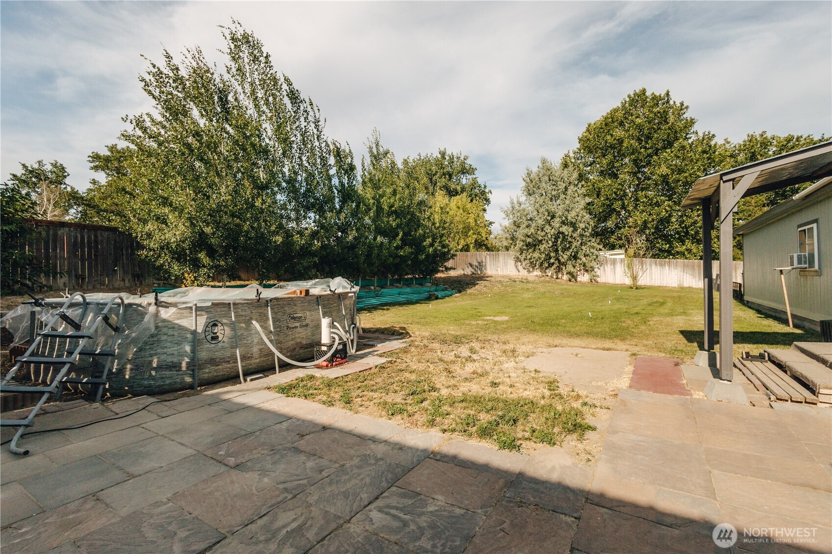 Benton City, Washington, 99320, United States, 3 Bedrooms Bedrooms, ,1 BathroomBathrooms,Residential,For Sale,1937195