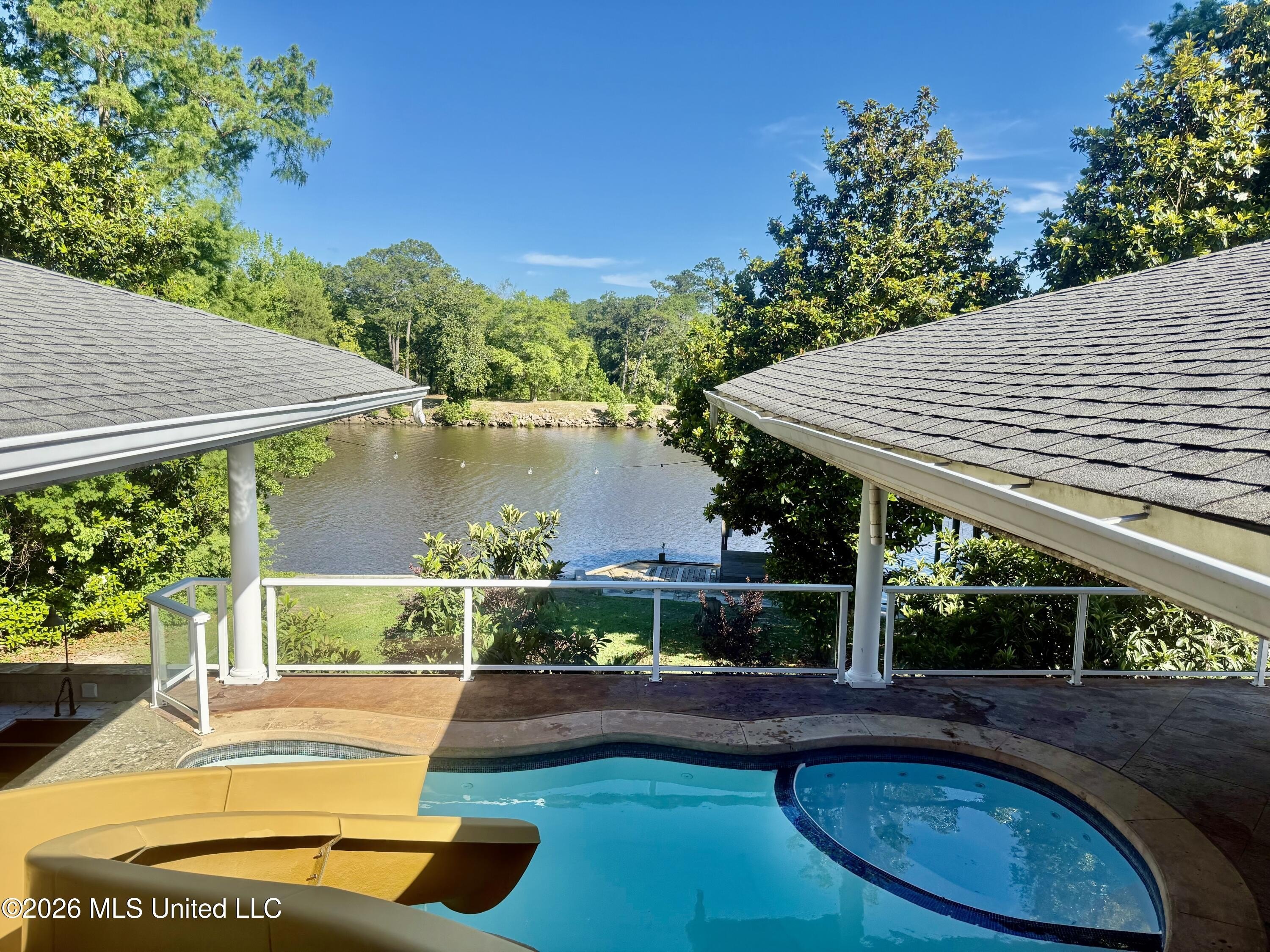 Biloxi, Mississippi, 39532, United States, 5 Bedrooms Bedrooms, ,5 BathroomsBathrooms,Residential,For Sale,2020619