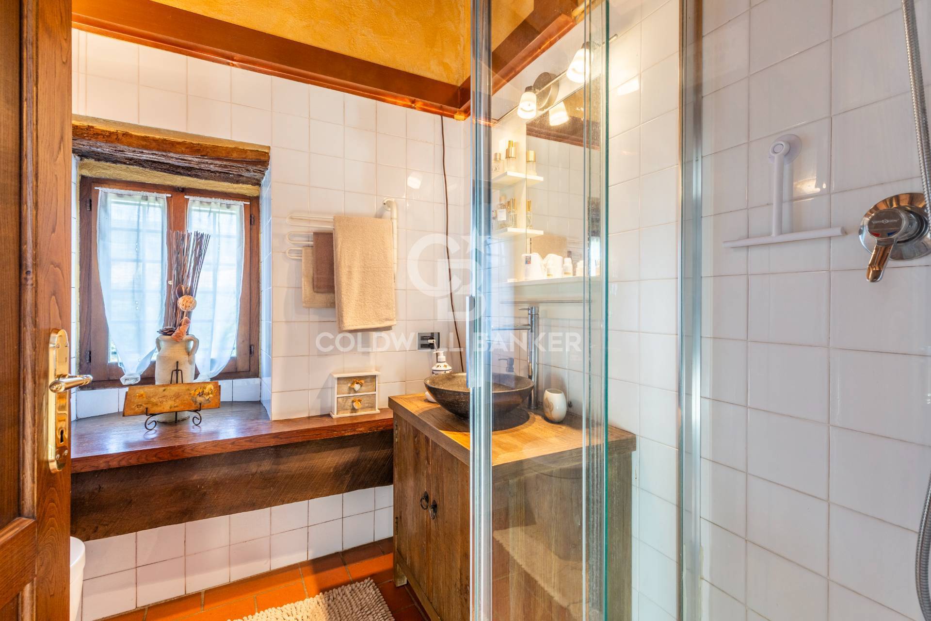 Todi, Perugia, 06059, IT, 10 Bedrooms Bedrooms, ,6 BathroomsBathrooms,Residential,For Sale,1890990