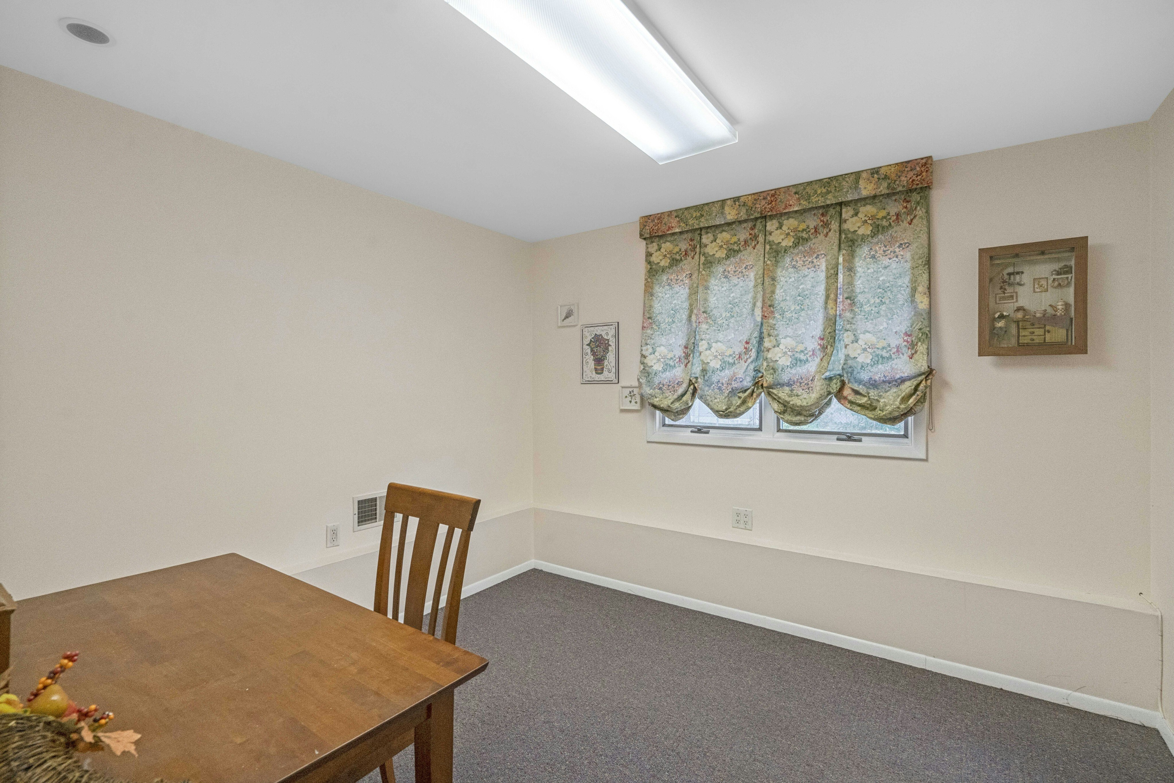  805 Washburn Street, Teaneck, NJ 07666 - 物件實景