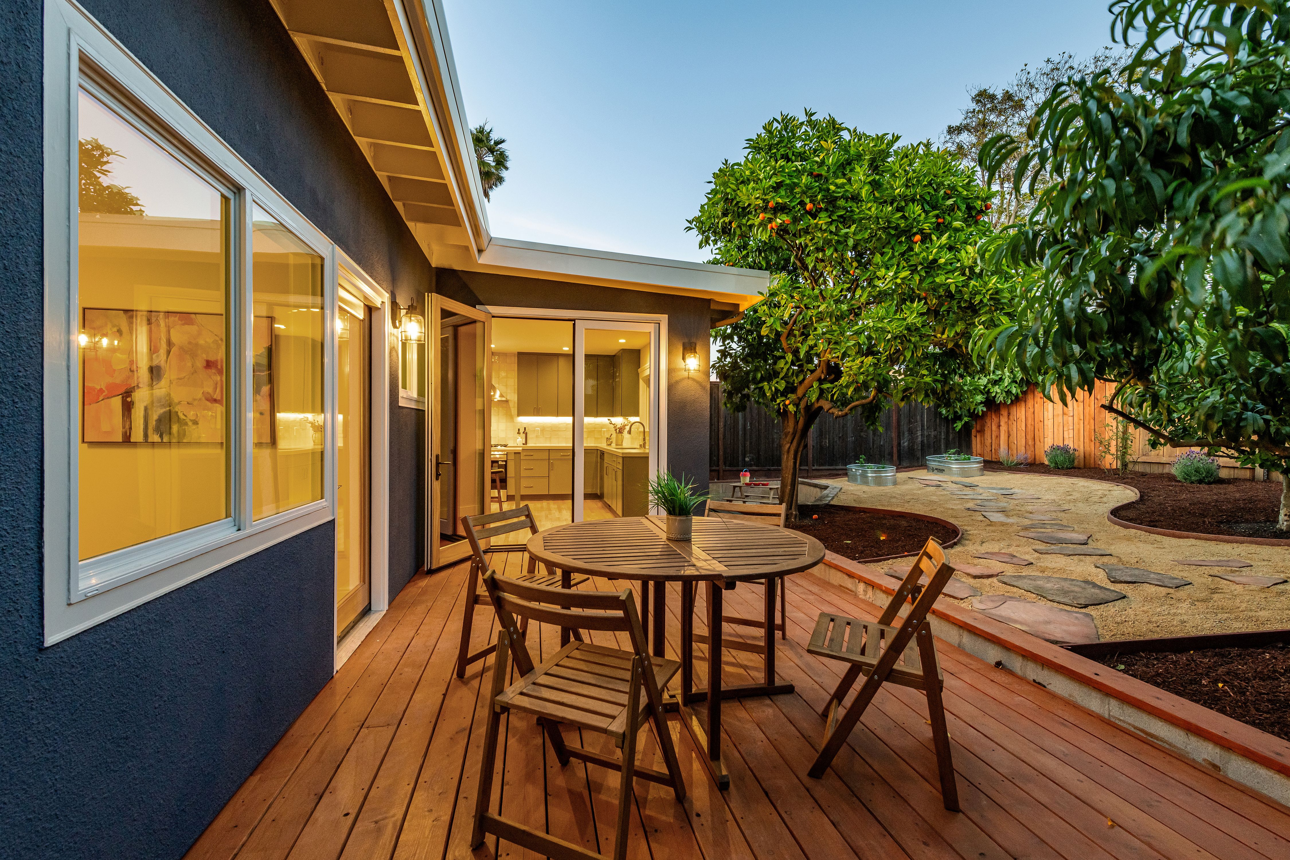  Exquisitely Renovated Craftsman in the Heart of Glenview - 物件實景