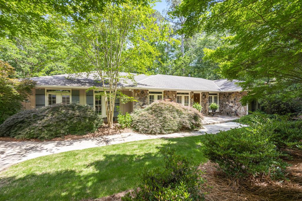 Green Island Dr, Columbus, GA 31904