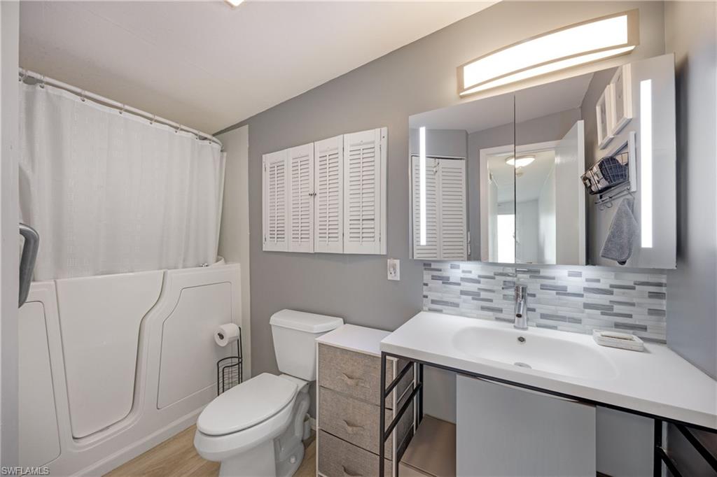 Naples, Florida, 34108, United States, 4 Bedrooms Bedrooms, ,2 BathroomsBathrooms,Residential,For Sale,1996905