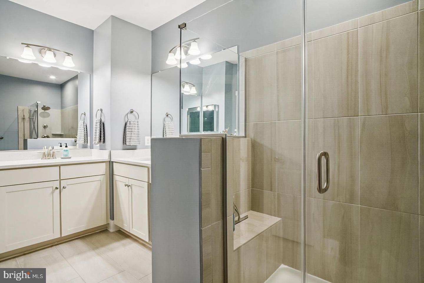 Chester, Maryland, 21619, United States, 2 Bedrooms Bedrooms, ,3 BathroomsBathrooms,Residential,For Sale,1968949