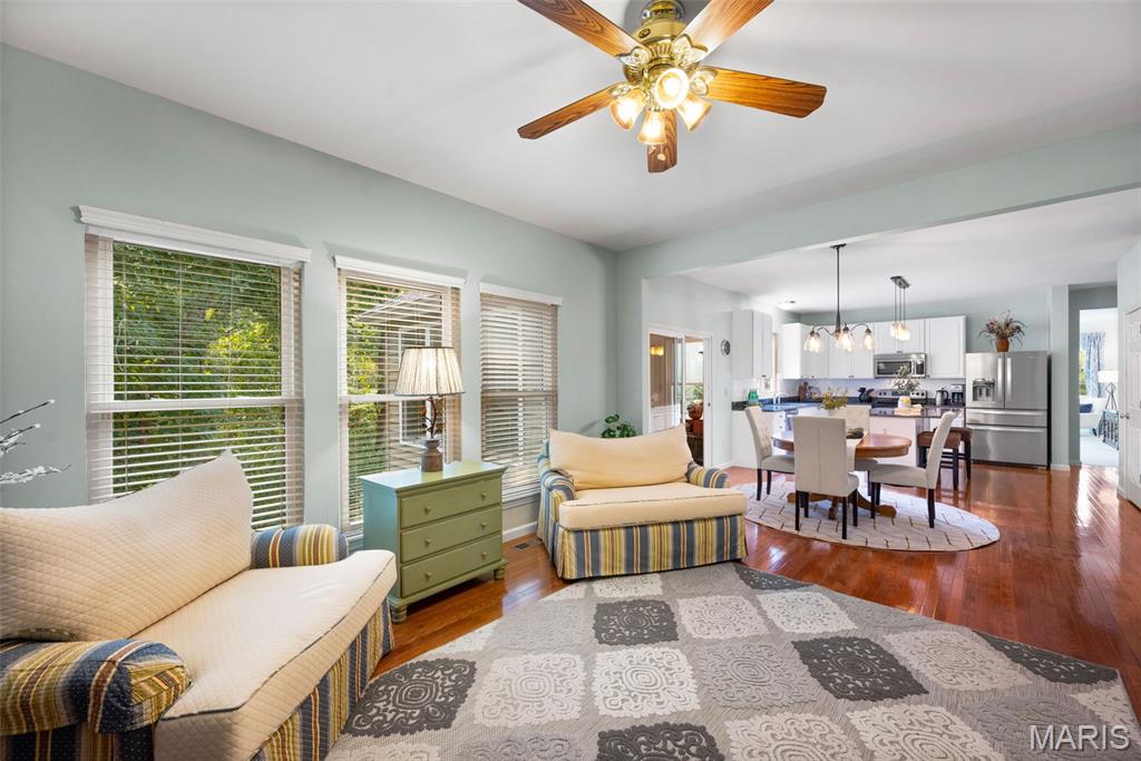 Wildwood, Missouri, 63021, United States, 4 Bedrooms Bedrooms, ,4 BathroomsBathrooms,Residential,For Sale,1947047