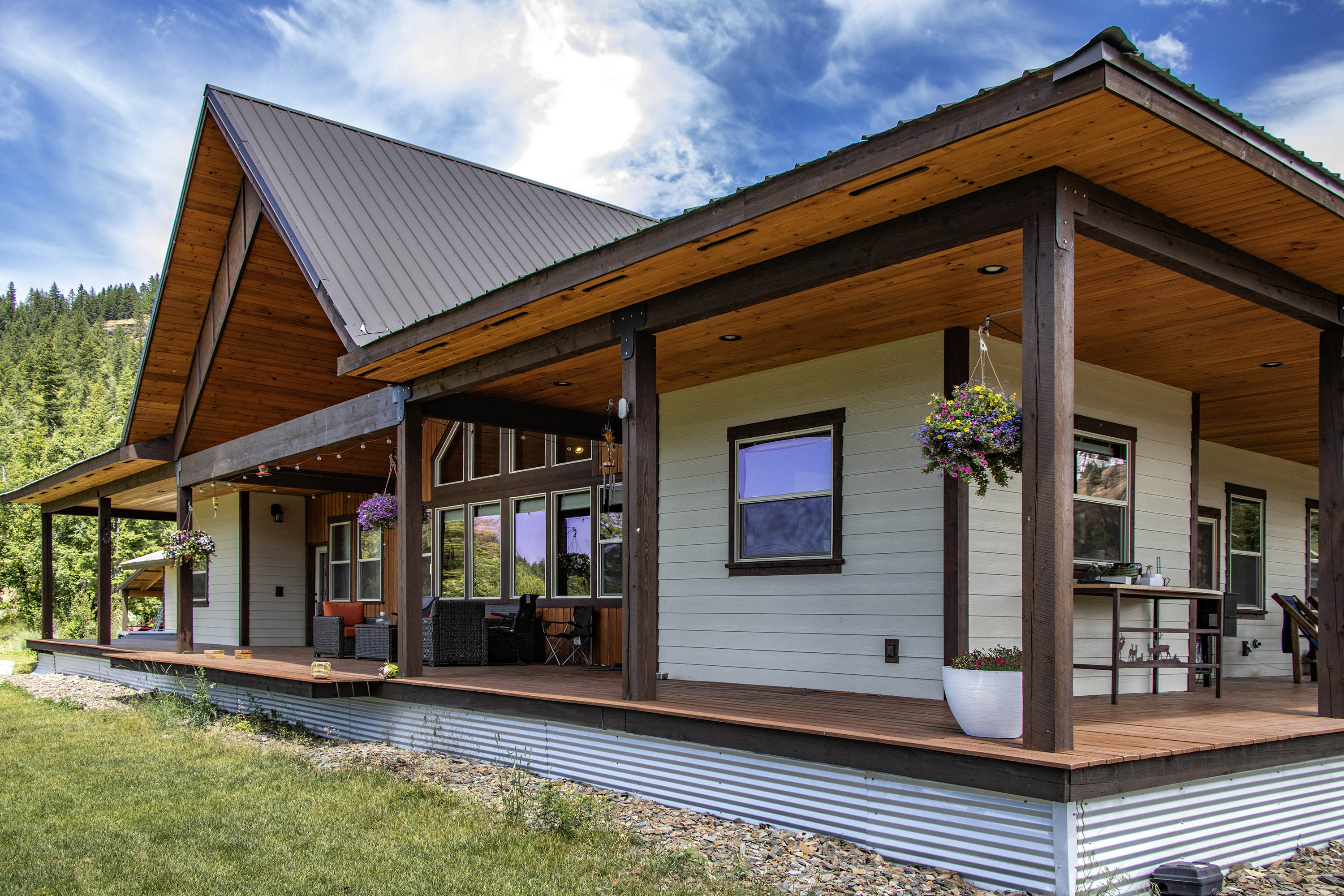 Clark Fork, Idaho, 83811, United States, 3 Bedrooms Bedrooms, ,2 BathroomsBathrooms,Residential,For Sale,1975167