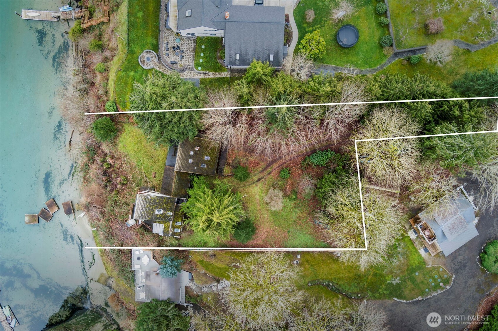 Fox Island, Washington, 98333, United States, 4 Bedrooms Bedrooms, ,4 BathroomsBathrooms,Residential,For Sale,1941016