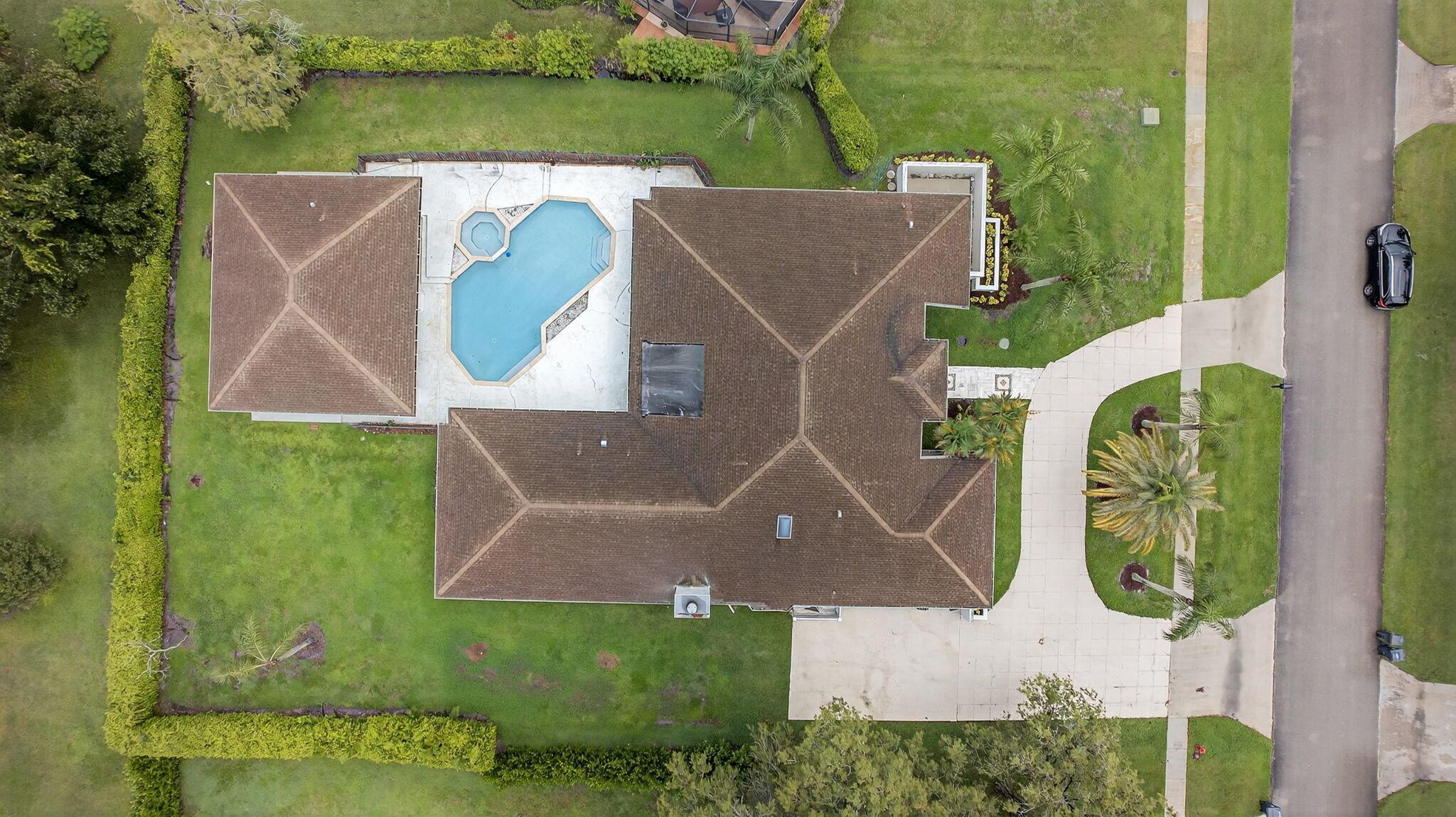 Wellington, Florida, 33414, United States, 5 Bedrooms Bedrooms, ,4 BathroomsBathrooms,Residential,For Sale,1978857