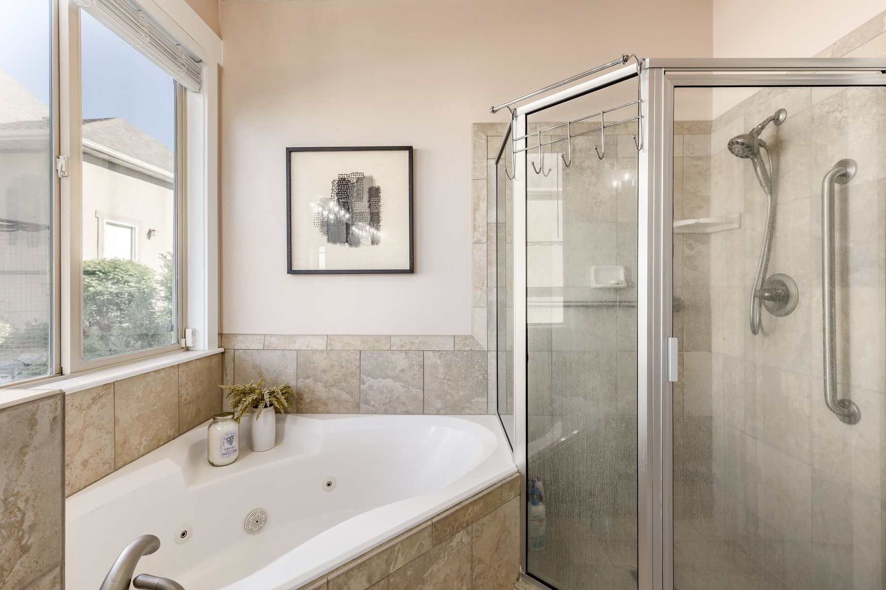  rocklin retreat where  majestic mountains meets city views - 物件實景