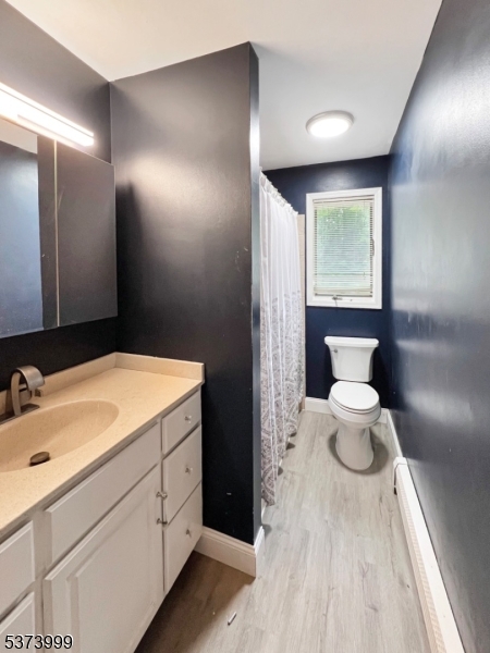 Franklin Twp., New Jersey, 07882, United States, 5 Bedrooms Bedrooms, ,3 BathroomsBathrooms,Residential,For Sale,1901717