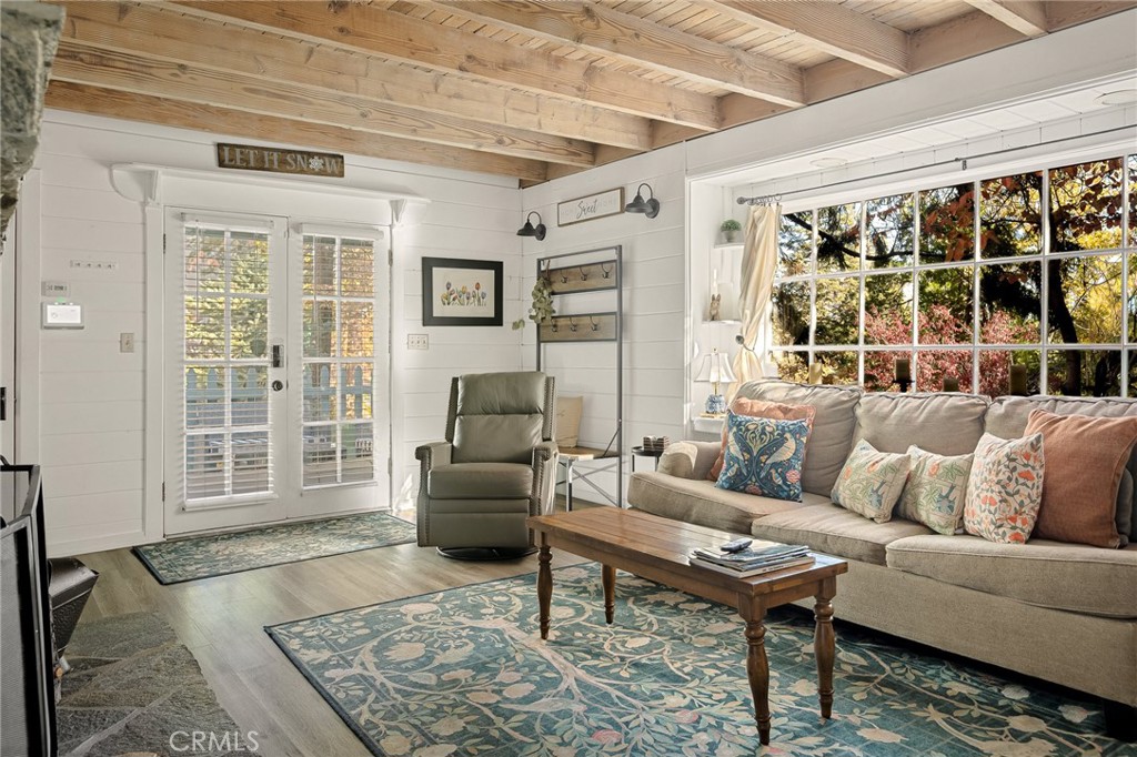 Lake Arrowhead, California, 92352, United States, 3 Bedrooms Bedrooms, ,2 BathroomsBathrooms,Residential,For Sale,1984793