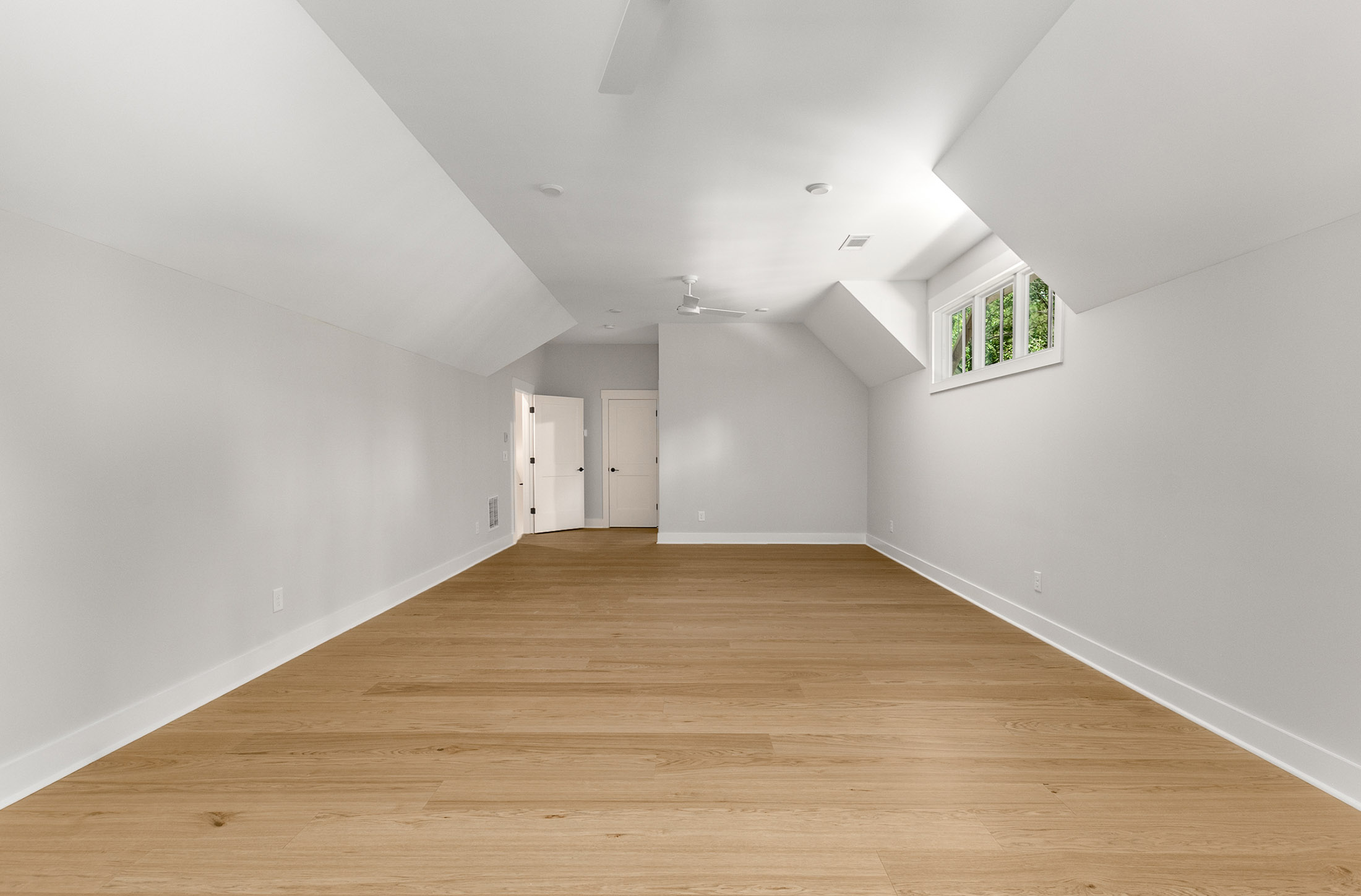  Stunning New Construction Home Includes a Private Assigned Boat Slip - 物件實景