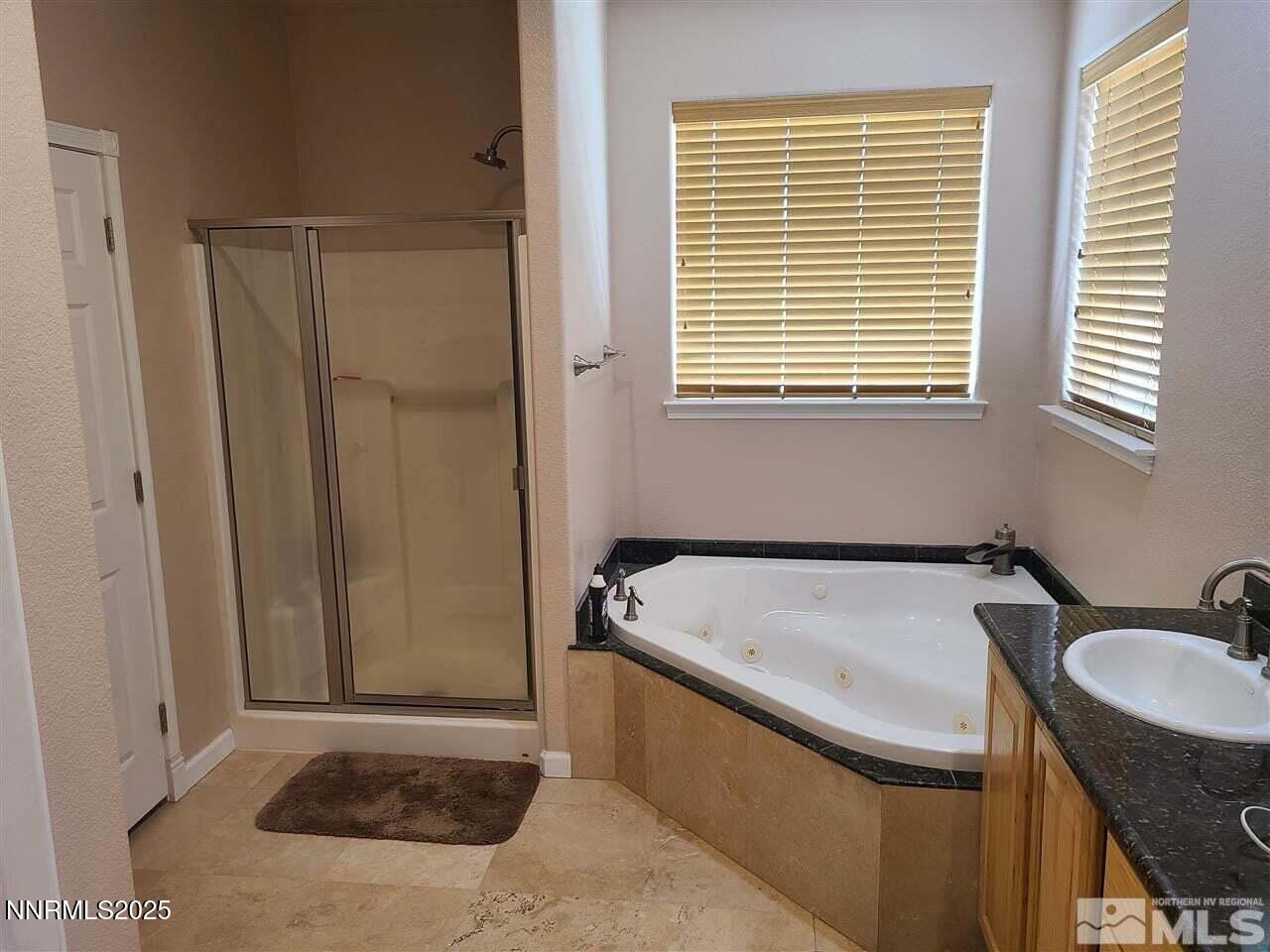 Stagecoach, Nevada, 89429, United States, 5 Bedrooms Bedrooms, ,3 BathroomsBathrooms,Residential,For Sale,1989176