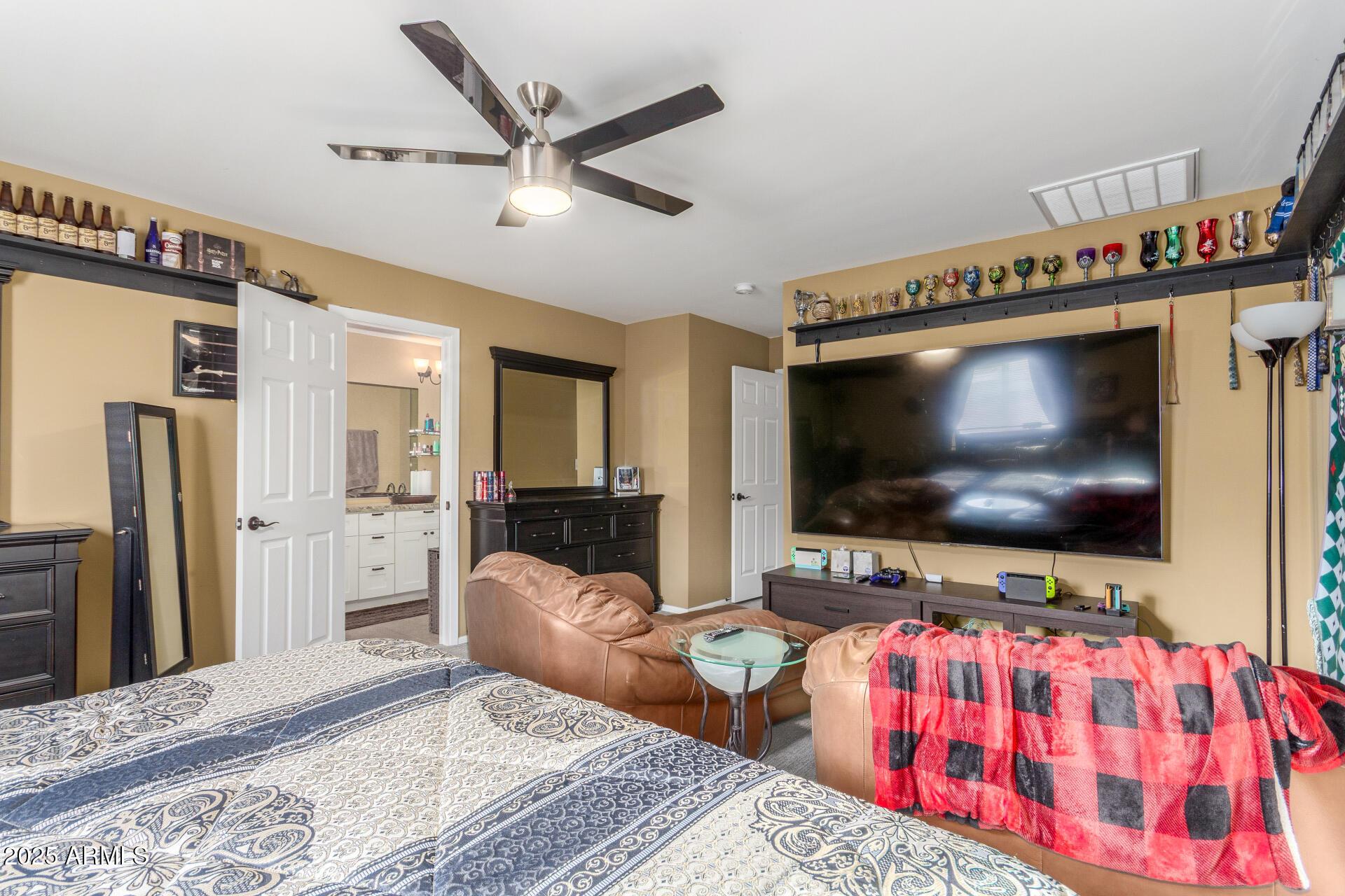 Phoenix, Arizona, 85008, United States, 4 Bedrooms Bedrooms, ,2 BathroomsBathrooms,Residential,For Sale,1999227