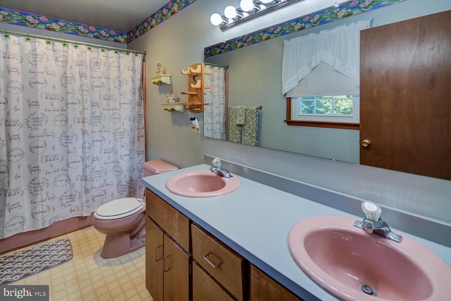 MIDDLETOWN, Delaware, 19709, United States, 4 Bedrooms Bedrooms, ,3 BathroomsBathrooms,Residential,For Sale,1988880