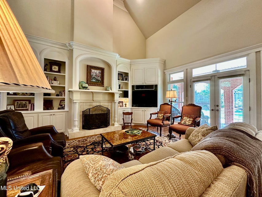 Clinton, Mississippi, 39056, United States, 5 Bedrooms Bedrooms, ,3 BathroomsBathrooms,Residential,For Sale,1904228