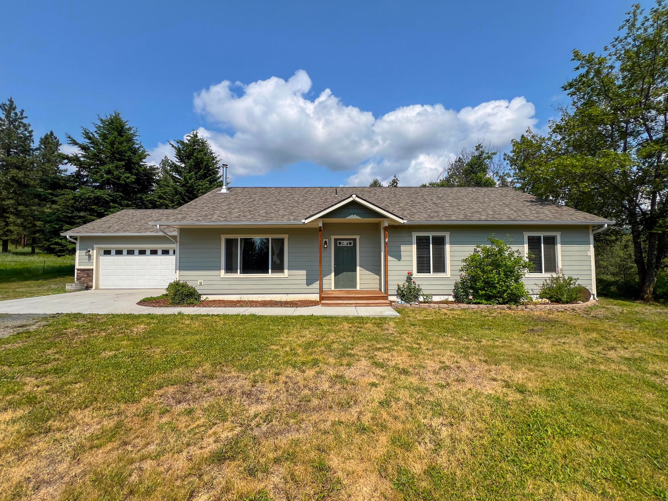 Colville, Washington, 99114, United States, 3 Bedrooms Bedrooms, ,2 BathroomsBathrooms,Residential,For Sale,1928026