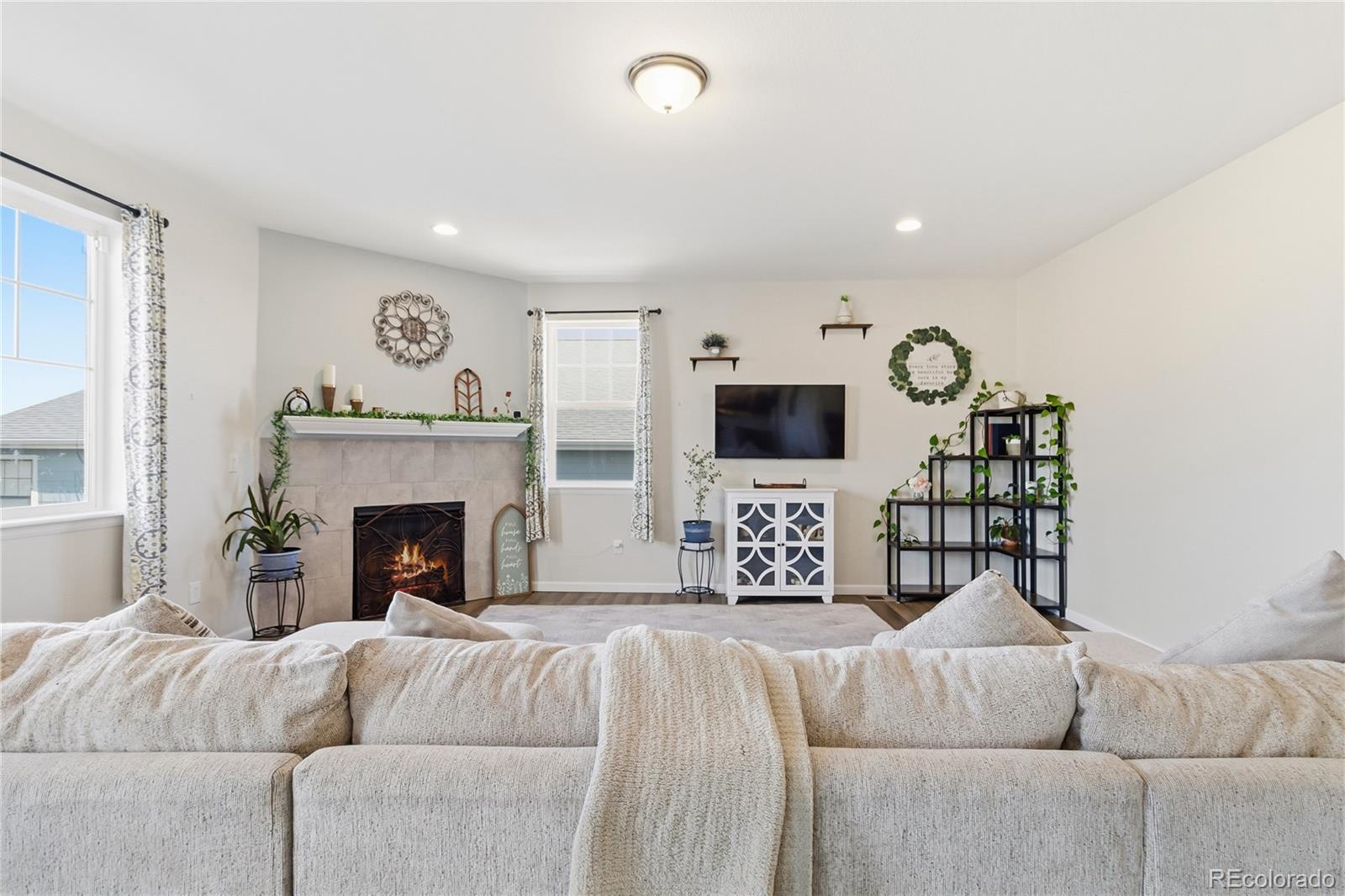 Elizabeth, Colorado, 80107, United States, 4 Bedrooms Bedrooms, ,Residential,For Sale,2022862