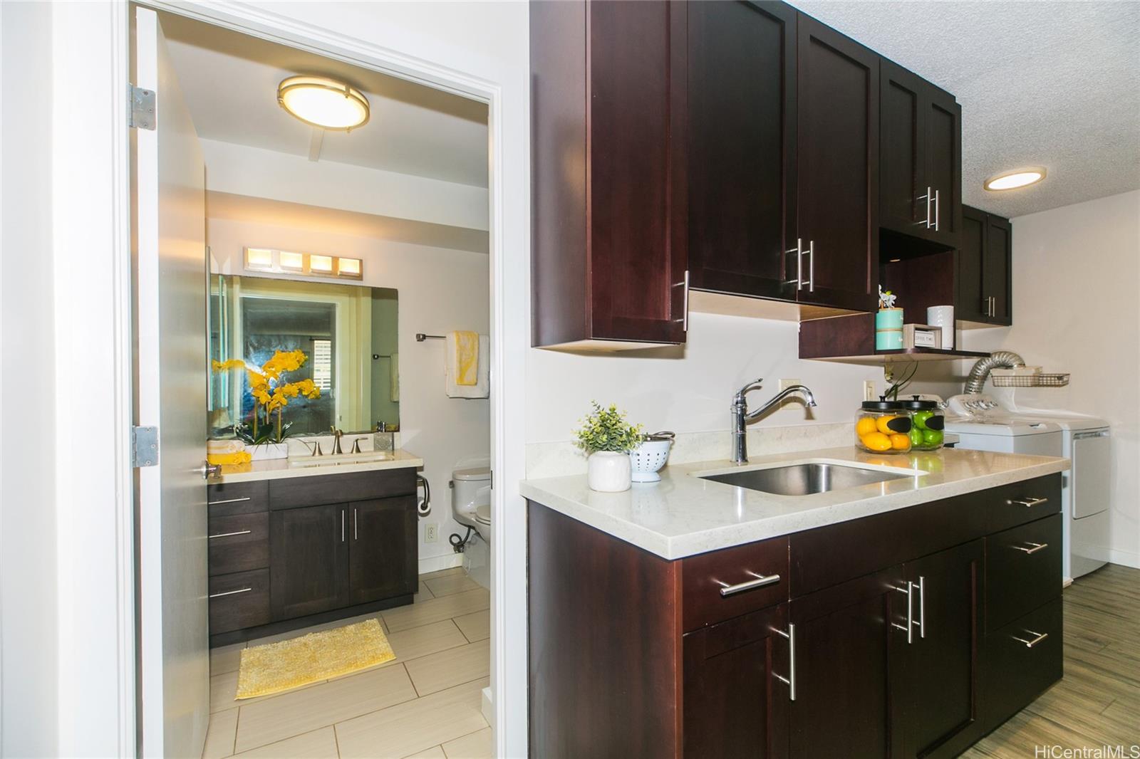 2442 Kuhio Avenue Unit 902, Honolulu, Hawaii, 96815, United States, 2 Bedrooms Bedrooms, ,2 BathroomsBathrooms,Residential,For Sale,2442 Kuhio Avenue Unit 902,1640270