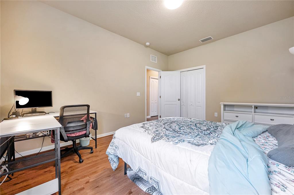 Wesley Chapel, Florida, 33545, United States, 5 Bedrooms Bedrooms, ,3 BathroomsBathrooms,Residential,For Sale,1941692