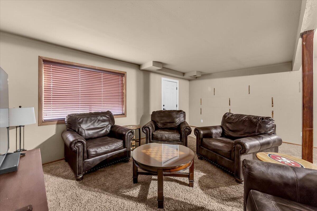 Millville, California, 96062, United States, 4 Bedrooms Bedrooms, ,3 BathroomsBathrooms,Residential,For Sale,1991277