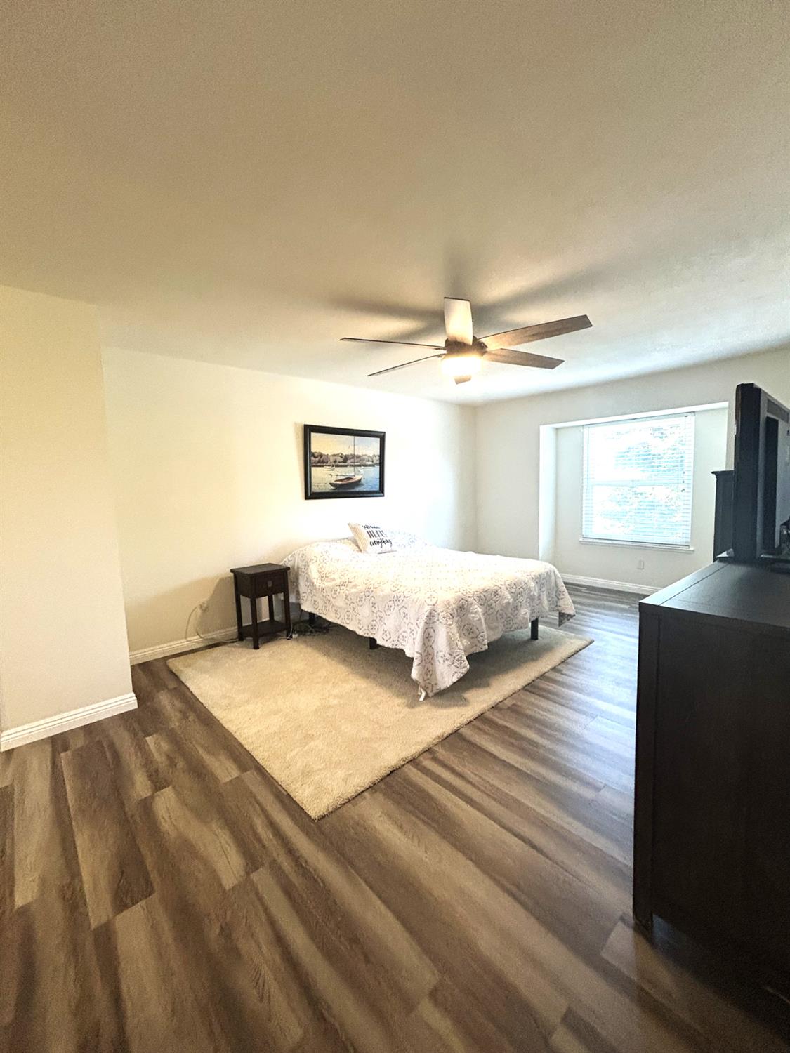 Fair Oaks, California, 95628, United States, 4 Bedrooms Bedrooms, ,3 BathroomsBathrooms,Residential,For Sale,1992931