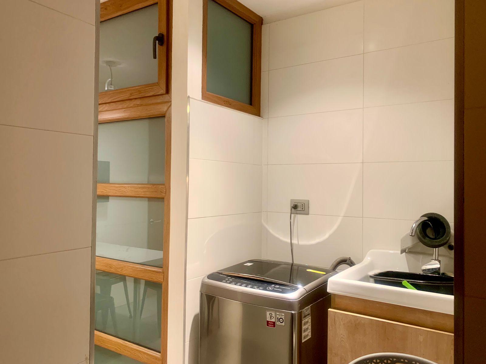 Lo Barnechea, Chile, 4 Bedrooms Bedrooms, ,3 BathroomsBathrooms,Residential,For Sale,1949822