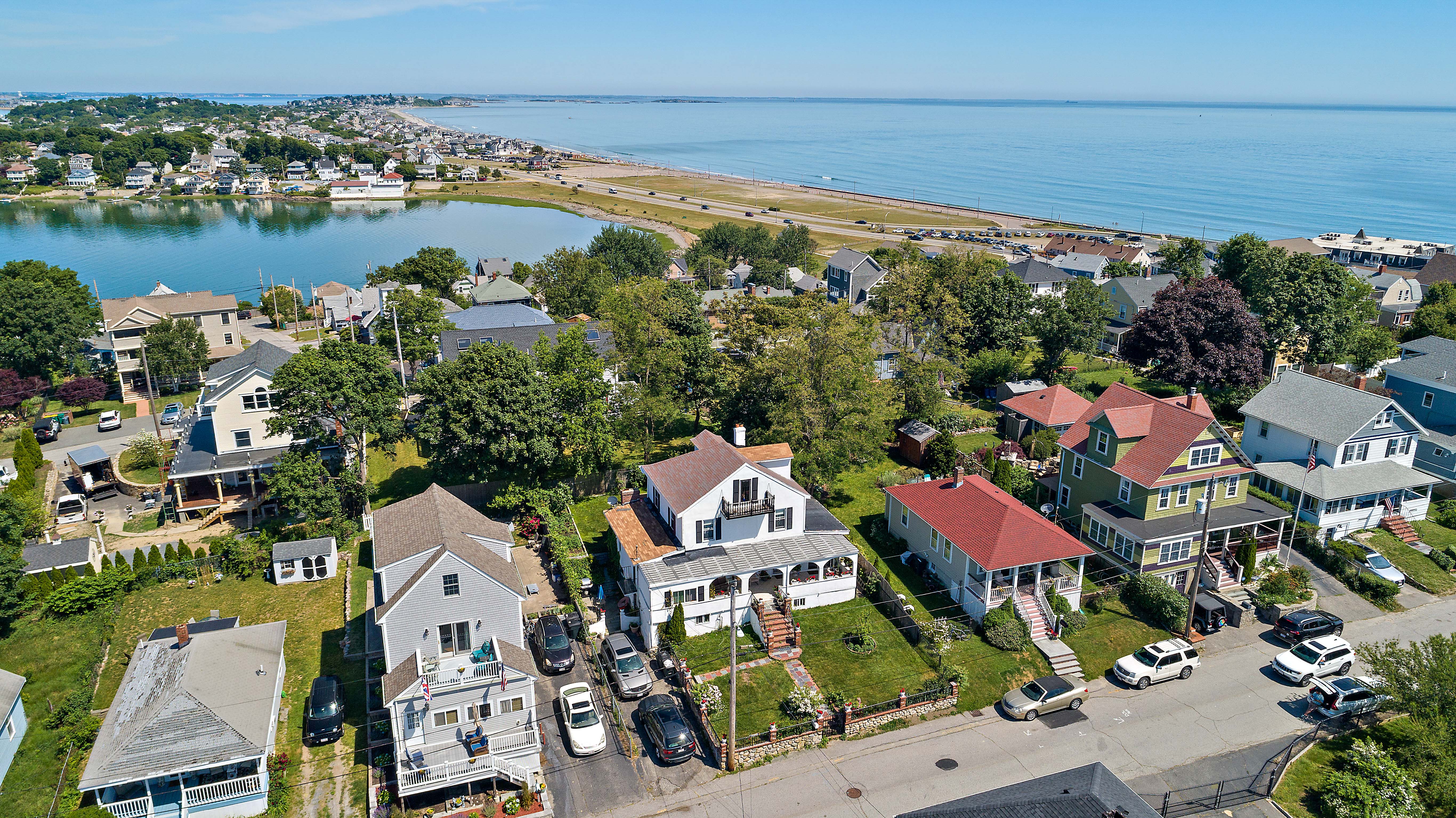 Hull, Massachusetts, 02045, United States, 4 Bedrooms Bedrooms, ,3 BathroomsBathrooms,Residential,For Sale,1870933