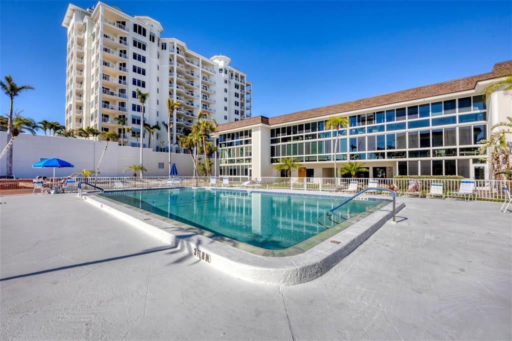 Sarasota, Florida, 34236, United States, 2 Bedrooms Bedrooms, ,2 BathroomsBathrooms,Residential,For Sale,1743454