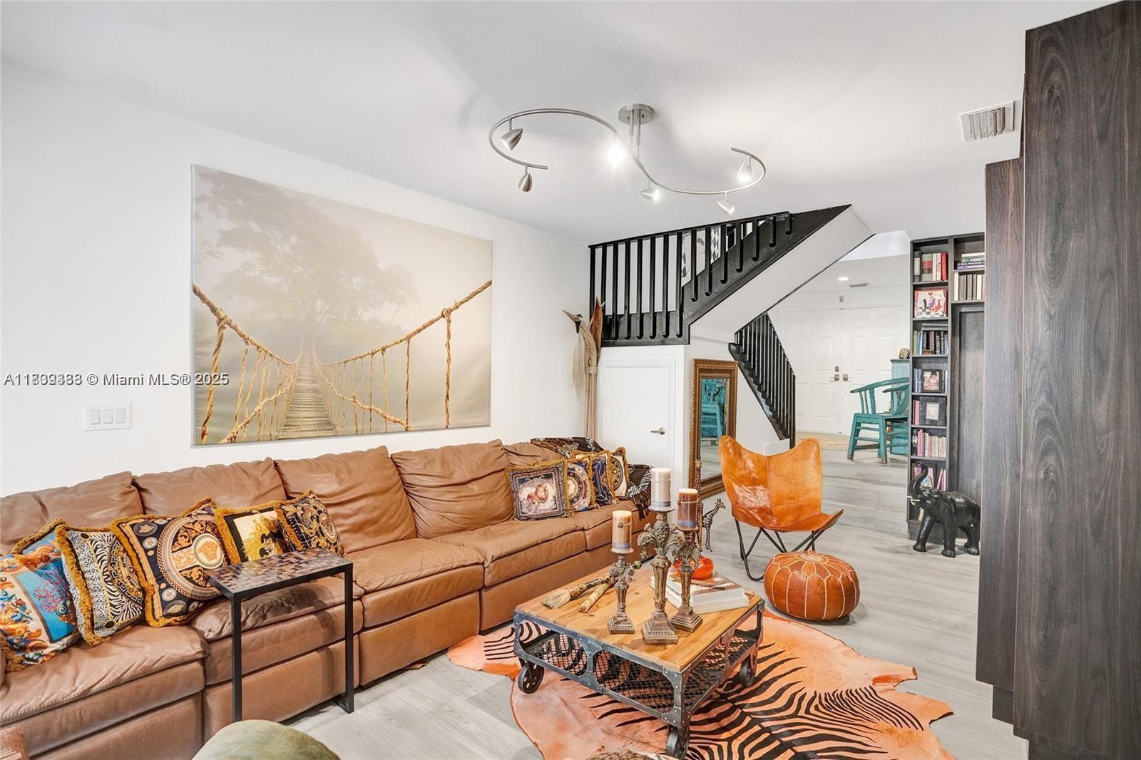 Aventura, Florida, 33180, United States, 4 Bedrooms Bedrooms, ,4 BathroomsBathrooms,Residential,For Sale,1826404