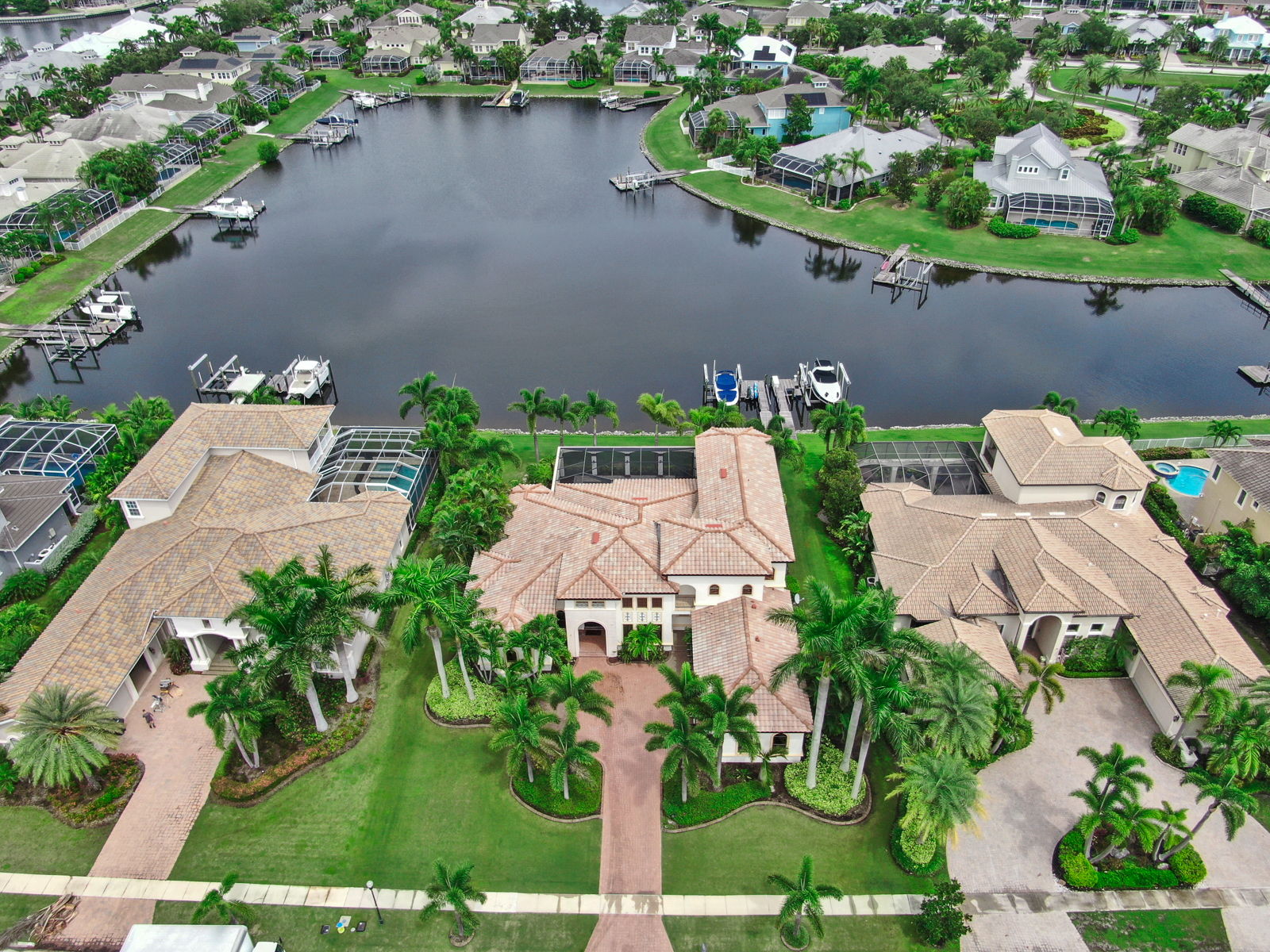 Apollo Beach, Florida, 33572, United States, 4 Bedrooms Bedrooms, ,5 BathroomsBathrooms,Residential,For Sale,1983999