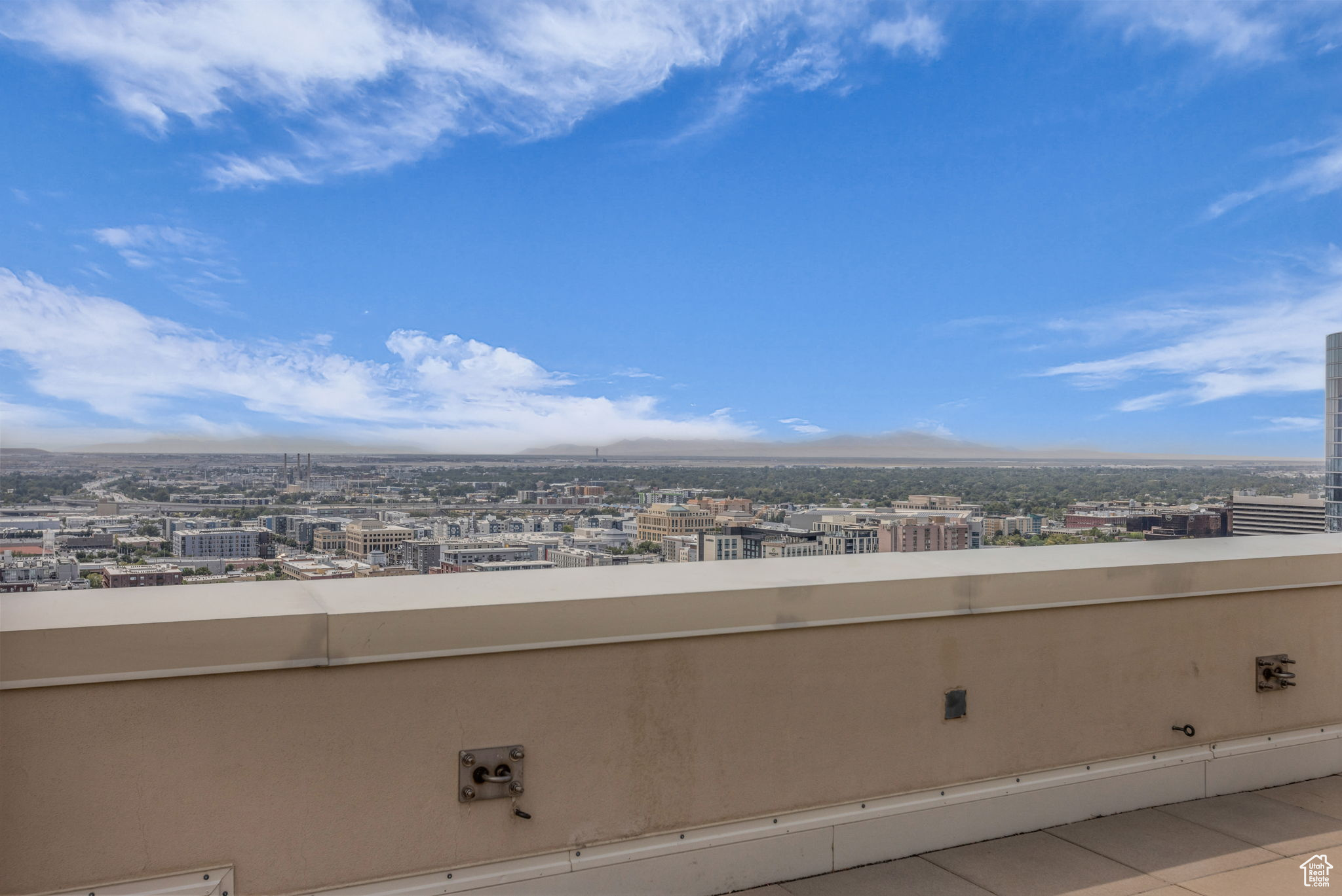 Salt Lake City, Utah, 84101, United States, 2 Bedrooms Bedrooms, ,1 BathroomBathrooms,Residential,For Sale,1898855
