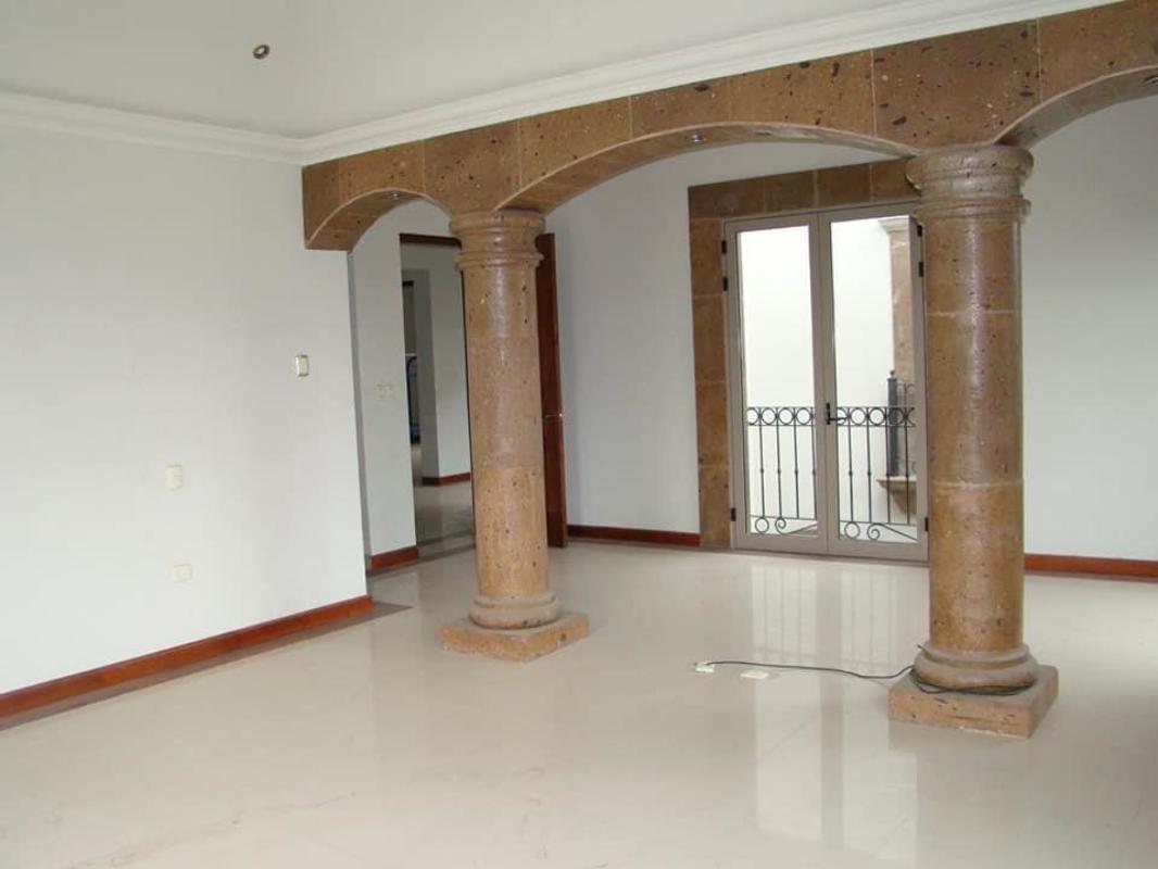 Sim?n Montemayor, Santiago, Nuevo León, 67300, Mexico, 3 Bedrooms Bedrooms, ,3 BathroomsBathrooms,Residential,For Sale,Sim?n Montemayor,1443068