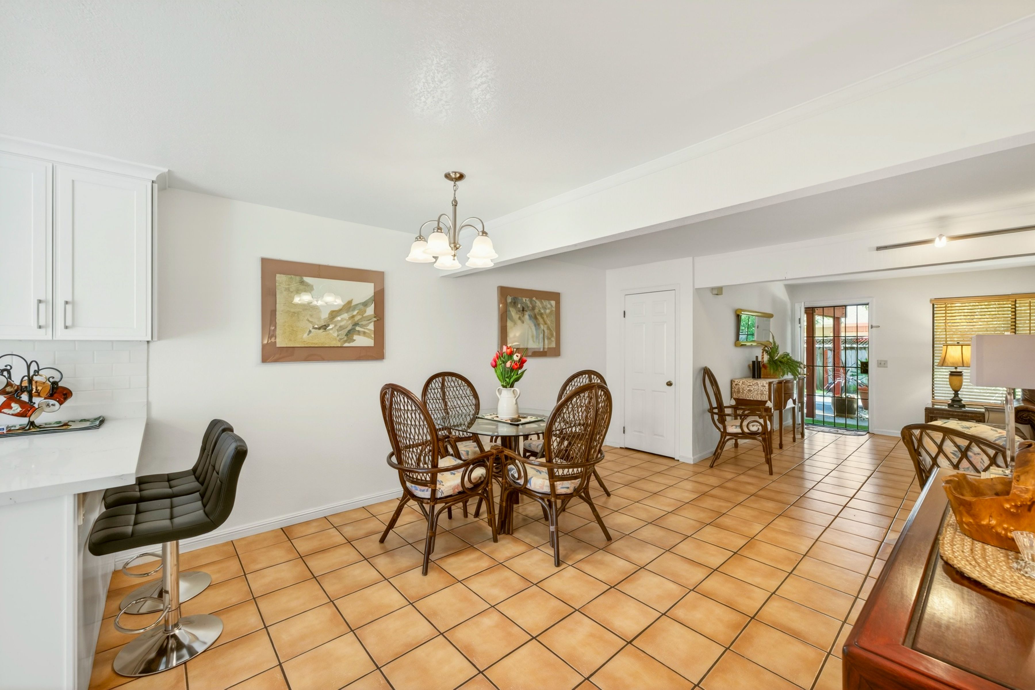  847 W. Spain Street, #8 - 物件實景