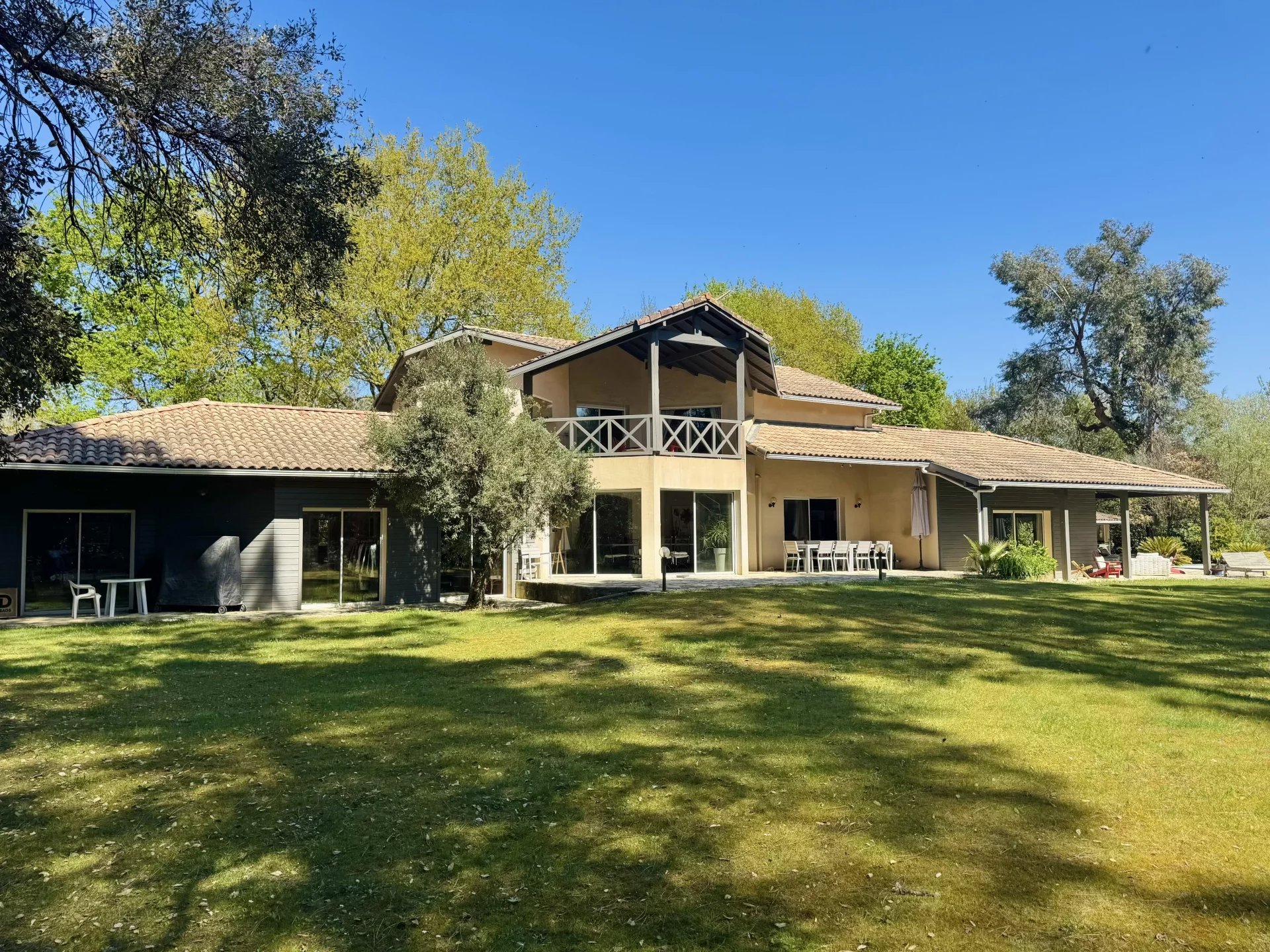 Capbreton, New Aquitaine, 40130, FR, 5 Bedrooms Bedrooms, ,10 BathroomsBathrooms,Residential,For Sale,1996819